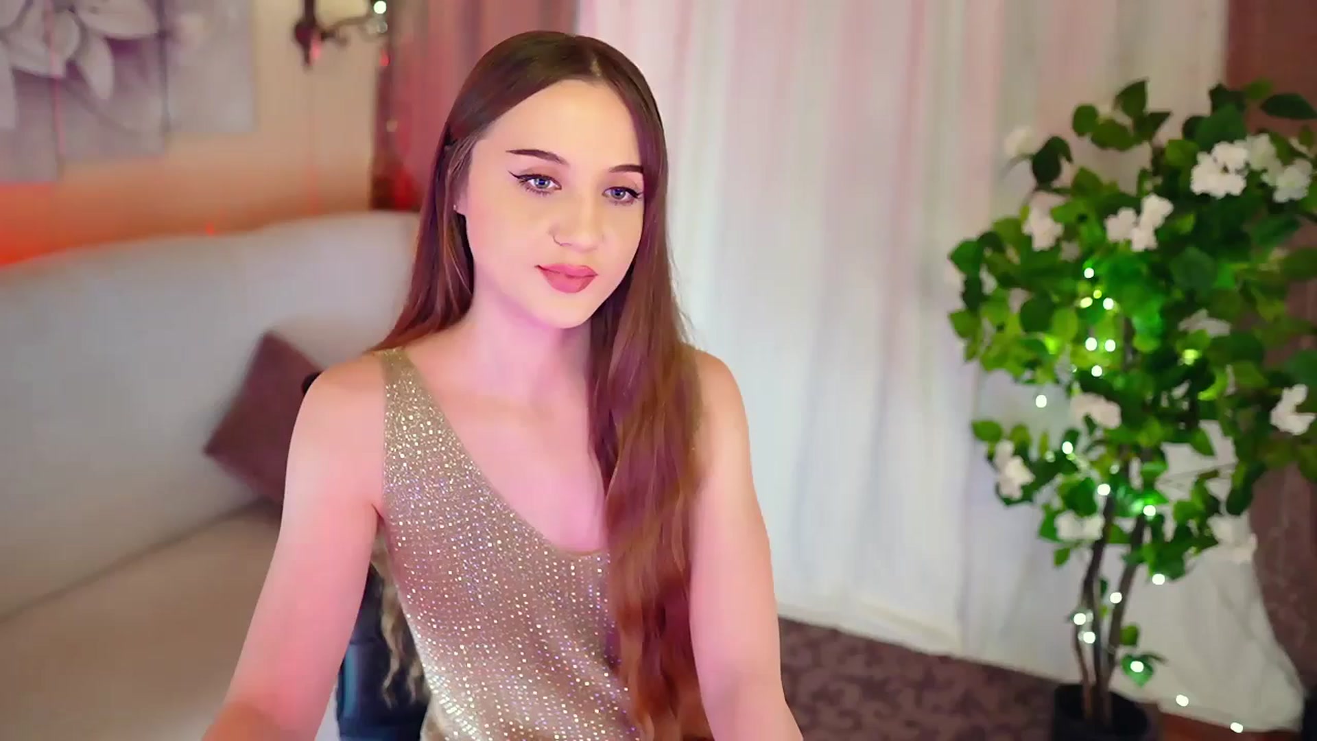 Gallery image thumbnail from Innocent_Soul's myfreecams stream on, 11/16/2023, 17:40 image 19 of 20