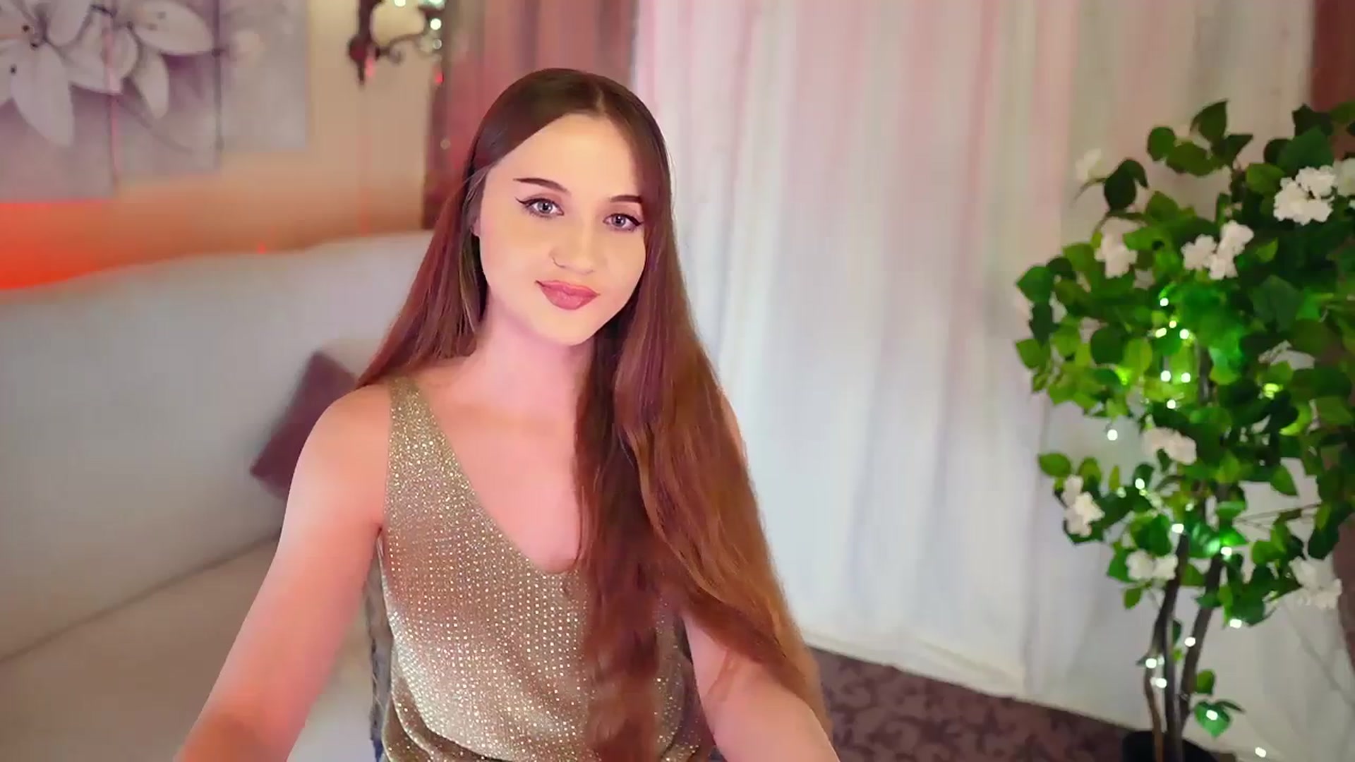 Gallery image thumbnail from Innocent_Soul's myfreecams stream on, 11/16/2023, 19:49 image 6 of 20