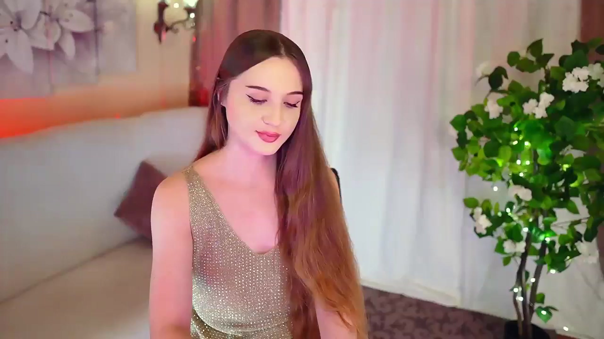 Gallery image thumbnail from Innocent_Soul's myfreecams stream on, 11/16/2023, 21:48 image 4 of 20