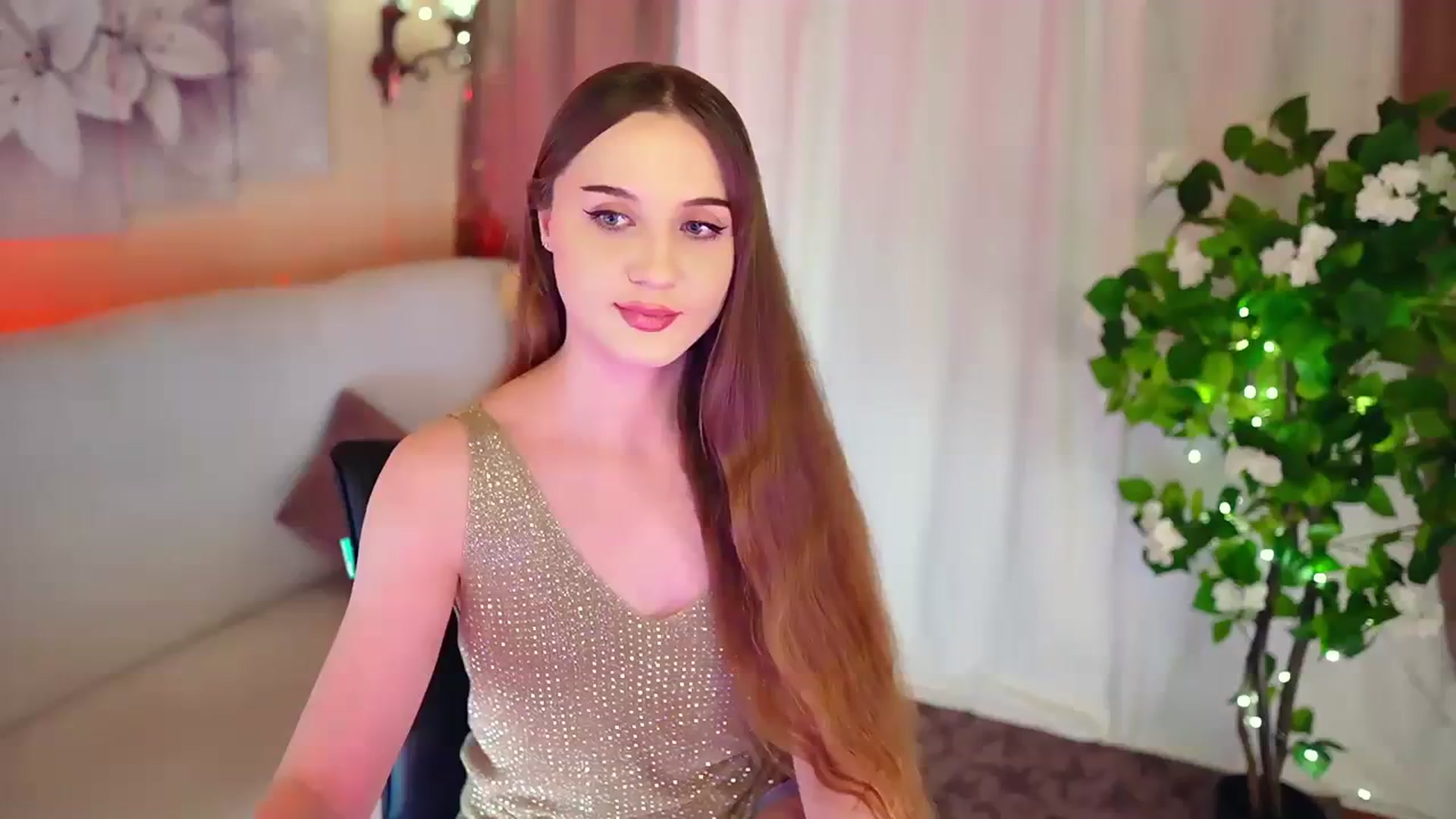 Gallery image thumbnail from Innocent_Soul's myfreecams stream on, 11/16/2023, 21:48 image 9 of 20