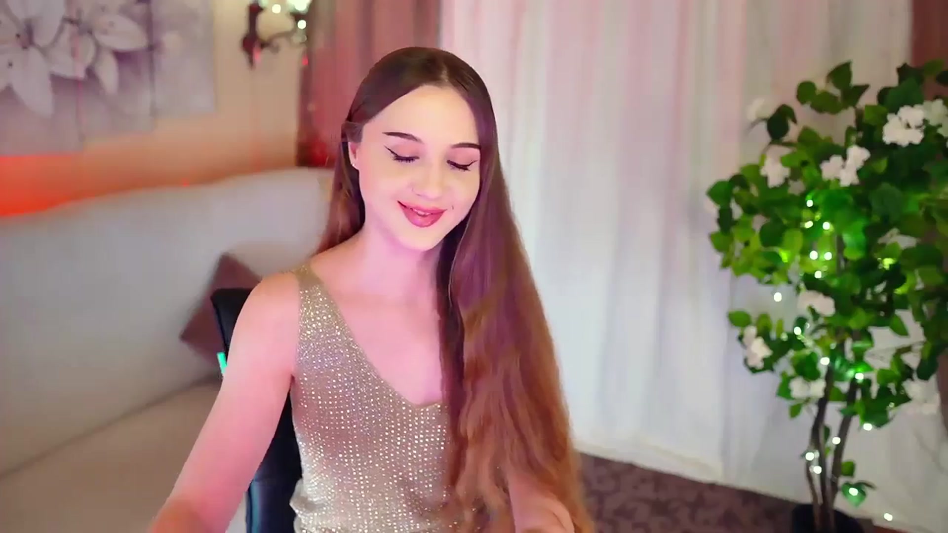 Gallery image thumbnail from Innocent_Soul's myfreecams stream on, 11/16/2023, 21:48 image 14 of 20