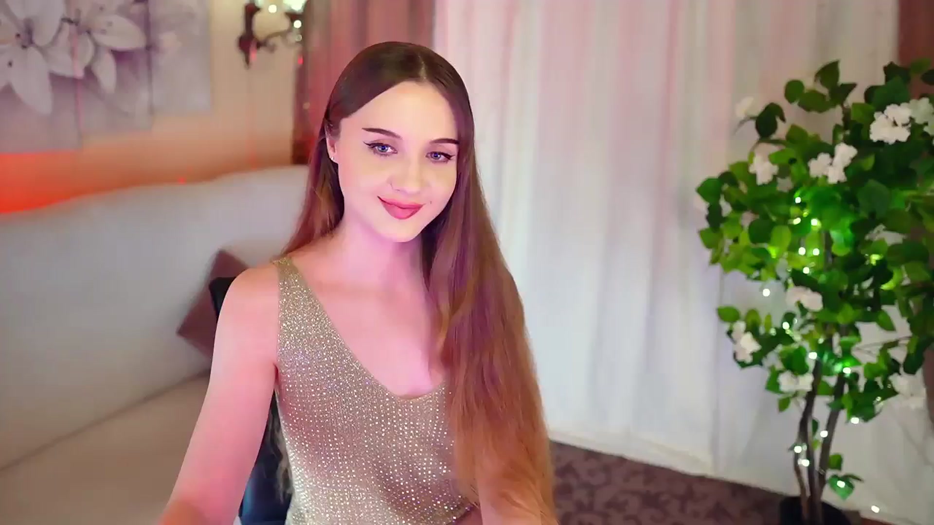 Gallery image thumbnail from Innocent_Soul's myfreecams stream on, 11/16/2023, 22:17 image 15 of 20