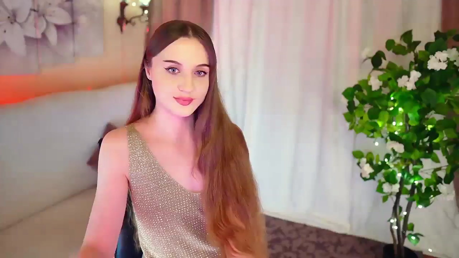Gallery image thumbnail from Innocent_Soul's myfreecams stream on, 11/16/2023, 22:17 image 14 of 20