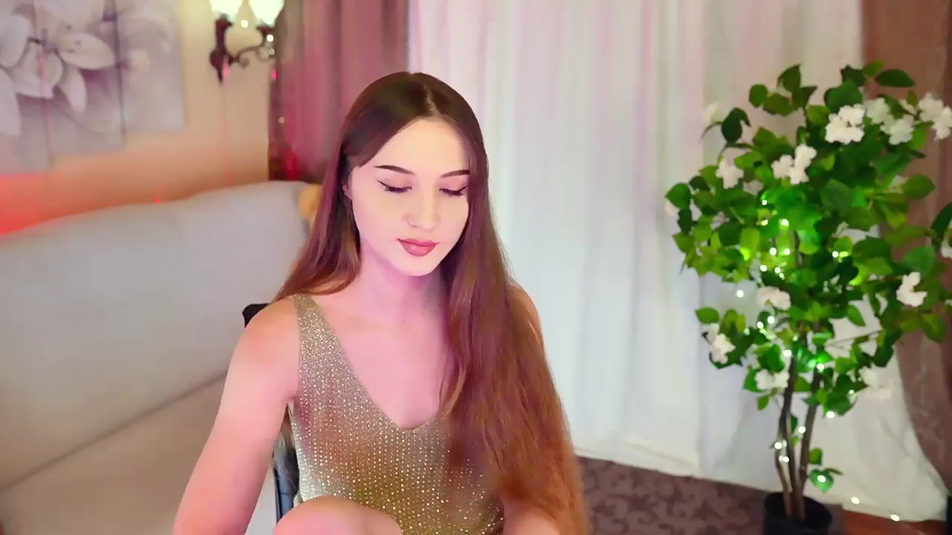 Gallery image thumbnail from Innocent_Soul's myfreecams stream on, 11/23/2023, 12:44 image 6 of 20