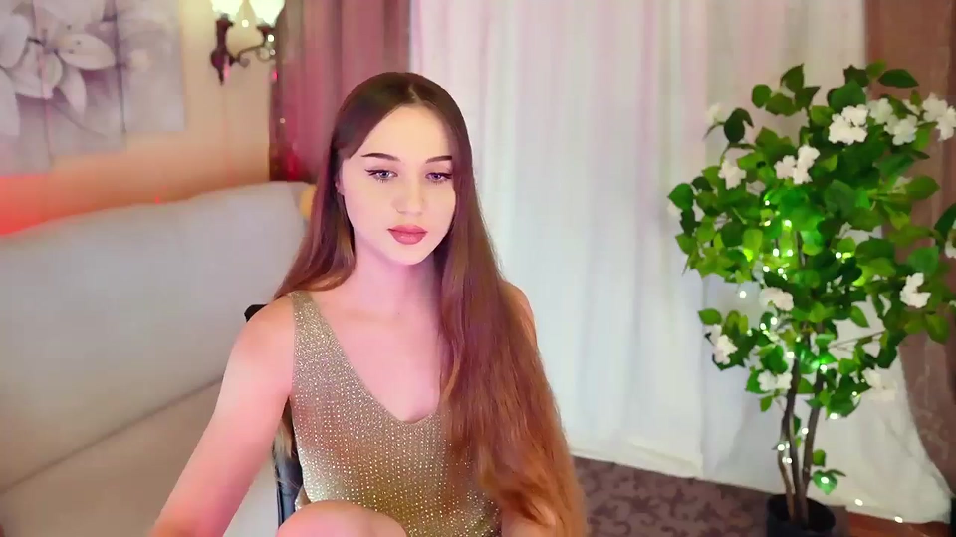 Gallery image thumbnail from Innocent_Soul's myfreecams stream on, 11/23/2023, 12:44 image 12 of 20