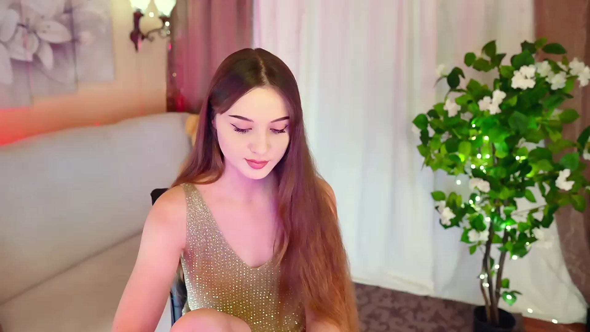 Gallery image thumbnail from Innocent_Soul's myfreecams stream on, 11/23/2023, 12:44 image 8 of 20