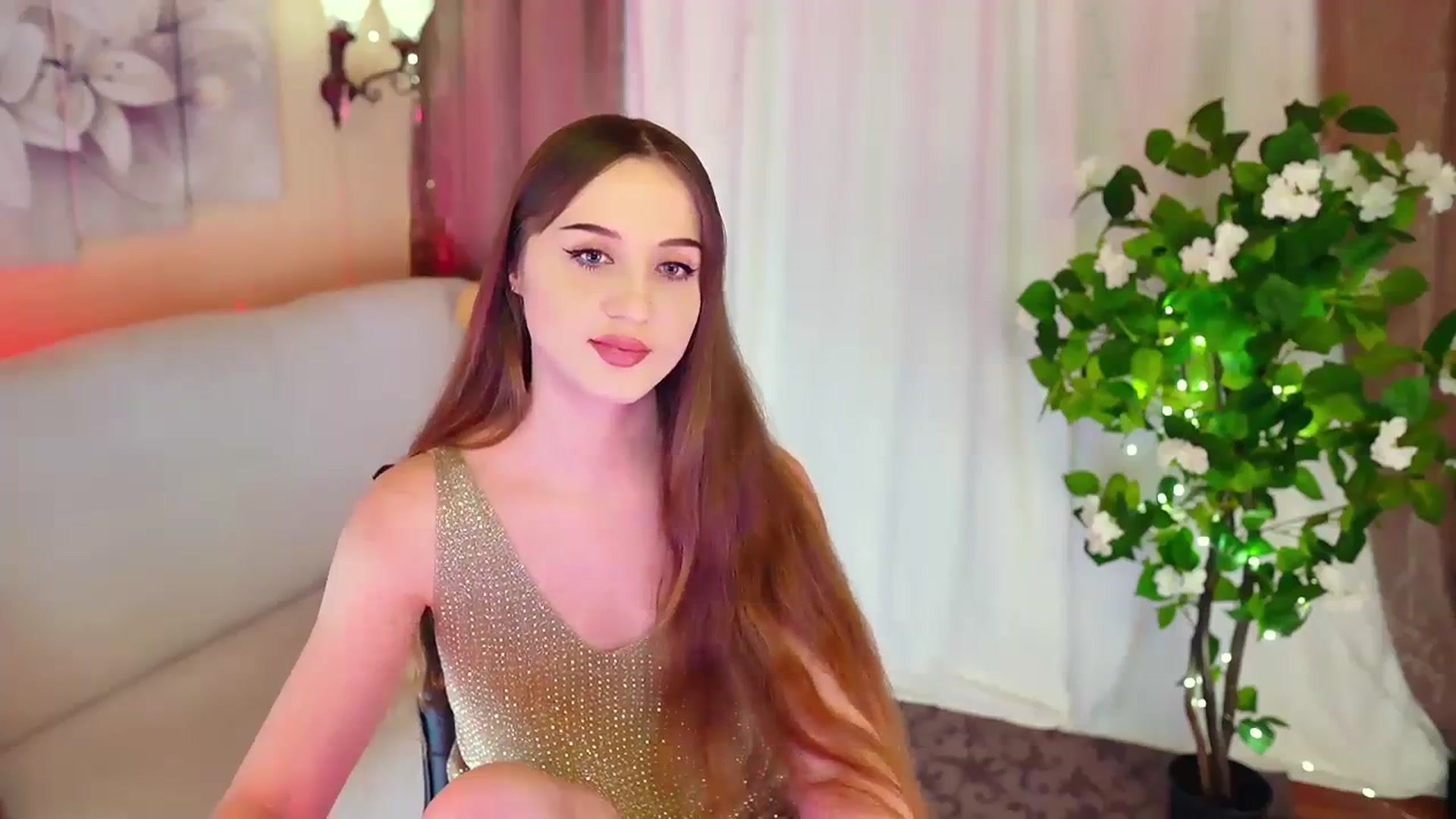 Gallery image thumbnail from Innocent_Soul's myfreecams stream on, 11/23/2023, 12:44 image 18 of 20