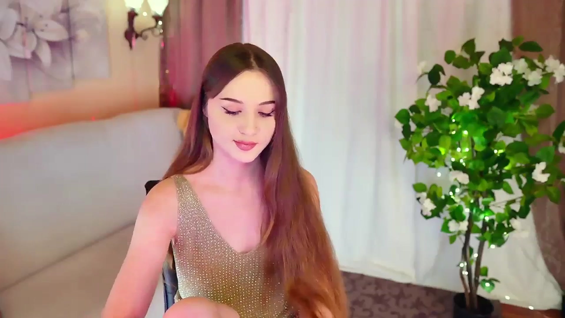 Gallery image thumbnail from Innocent_Soul's myfreecams stream on, 11/23/2023, 12:44 image 11 of 20