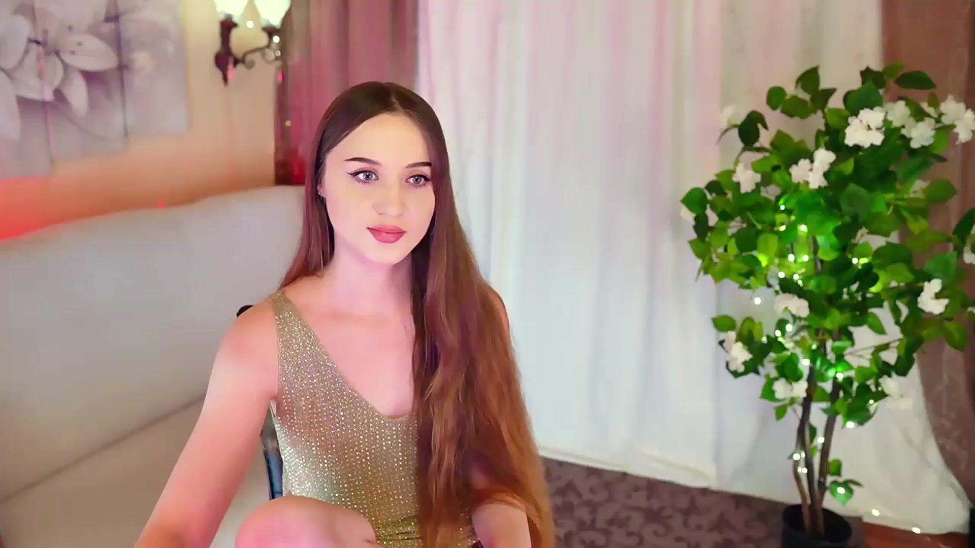 Gallery image thumbnail from Innocent_Soul's myfreecams stream on, 11/23/2023, 13:41 image 14 of 20