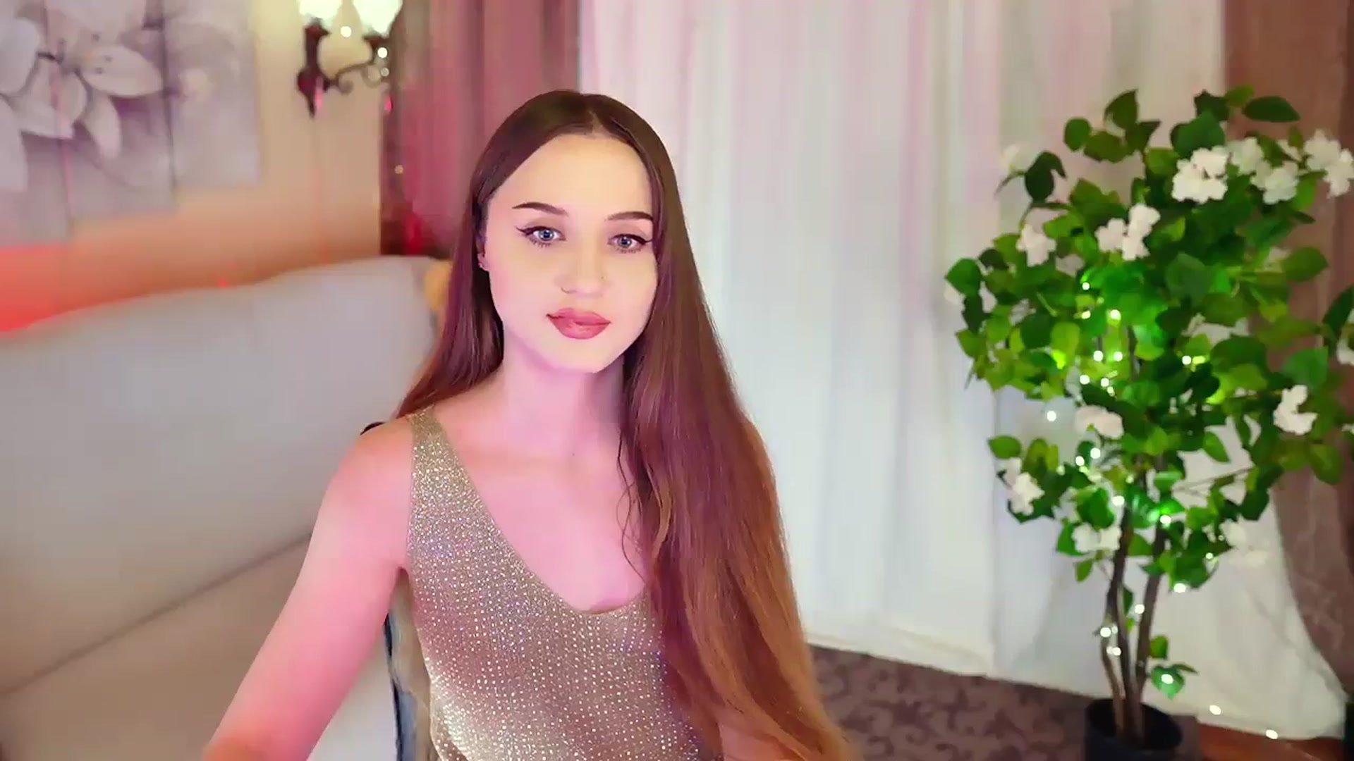 Gallery image thumbnail from Innocent_Soul's myfreecams stream on, 11/23/2023, 16:15 image 16 of 20