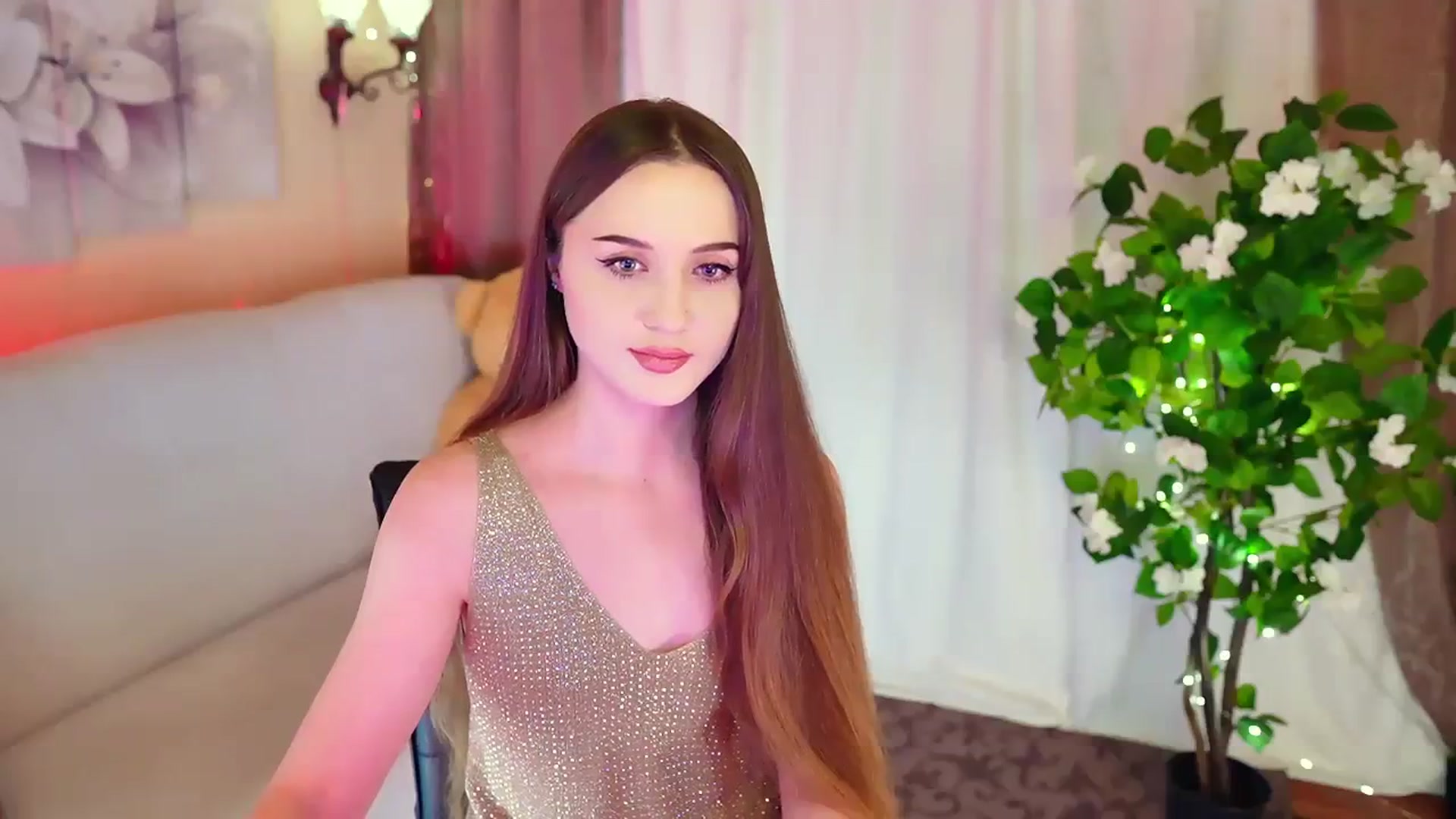 Gallery image thumbnail from Innocent_Soul's myfreecams stream on, 11/23/2023, 16:15 image 18 of 20