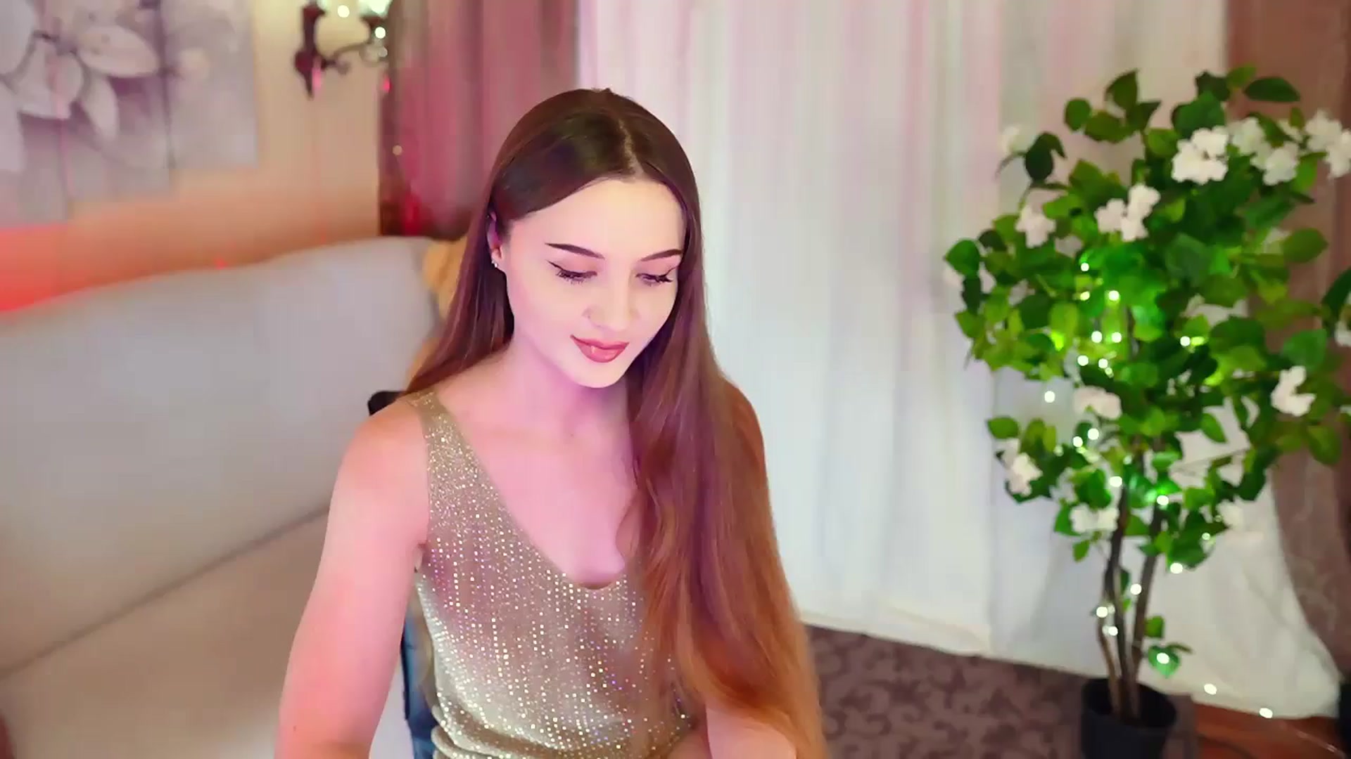 Gallery image thumbnail from Innocent_Soul's myfreecams stream on, 11/23/2023, 16:15 image 1 of 20