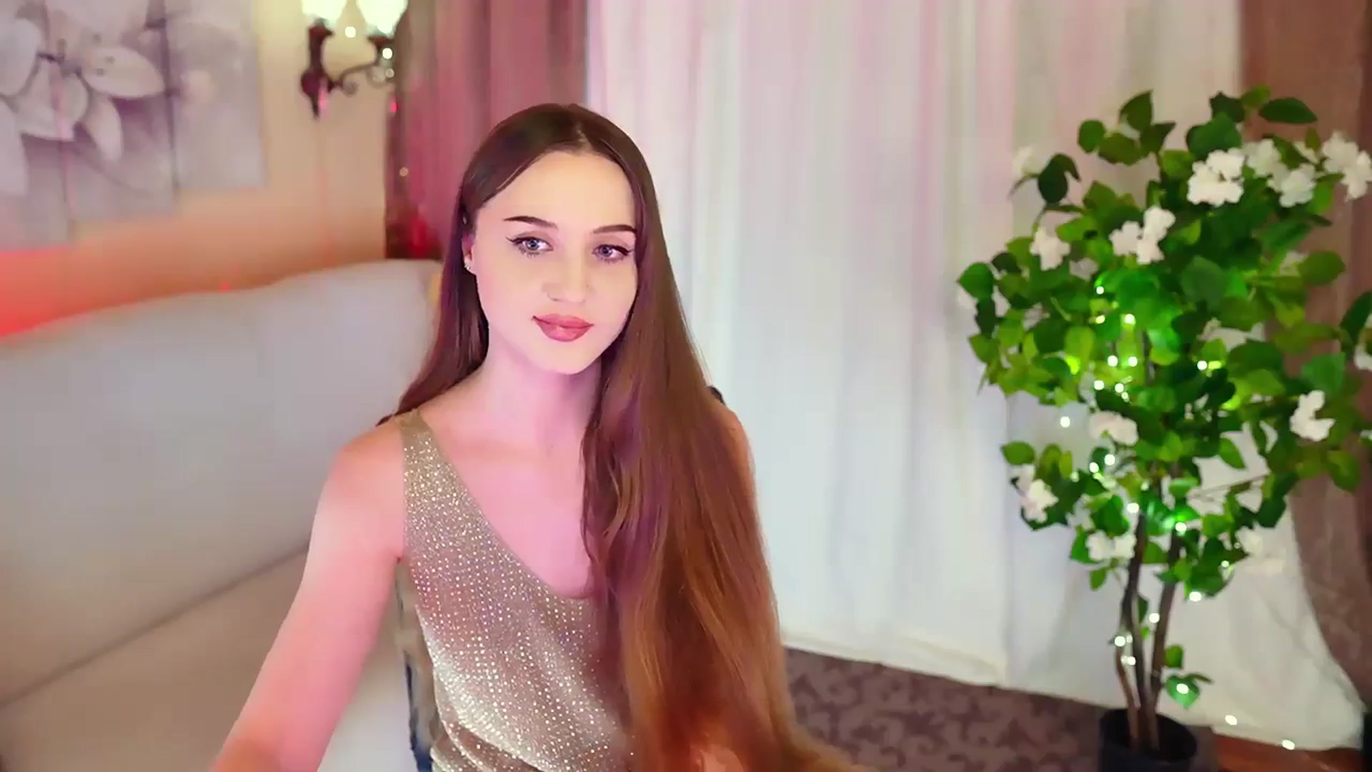 Gallery image thumbnail from Innocent_Soul's myfreecams stream on, 11/23/2023, 16:15 image 6 of 20