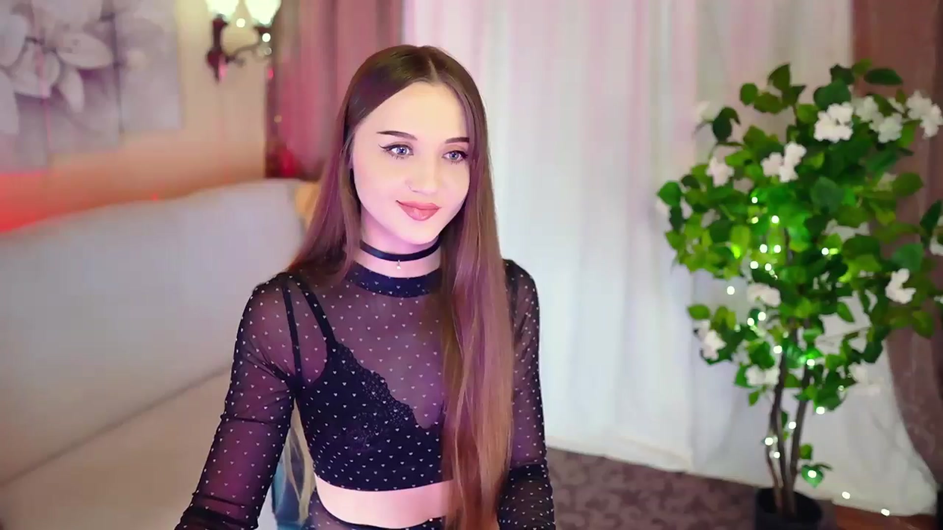 Gallery image thumbnail from Innocent_Soul's myfreecams stream on, 11/24/2023, 14:53 image 7 of 20