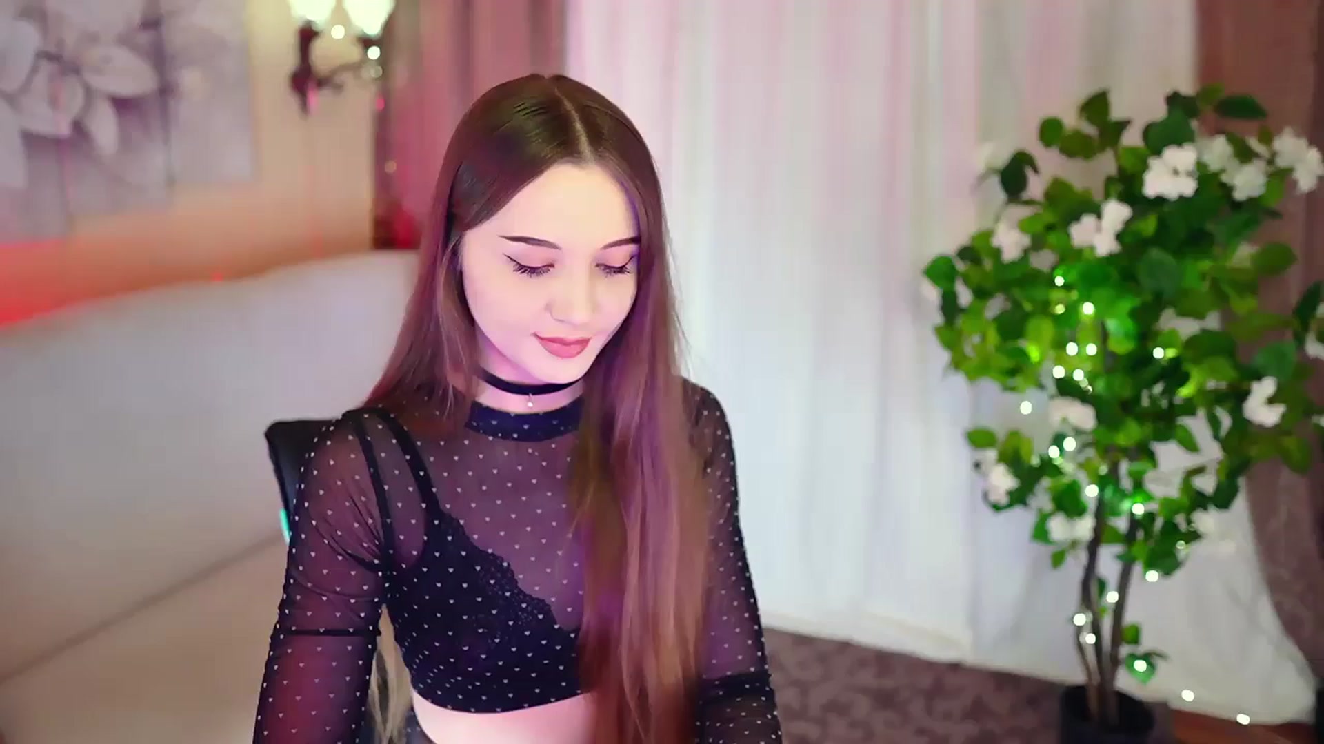 Gallery image thumbnail from Innocent_Soul's myfreecams stream on, 11/24/2023, 14:53 image 20 of 20