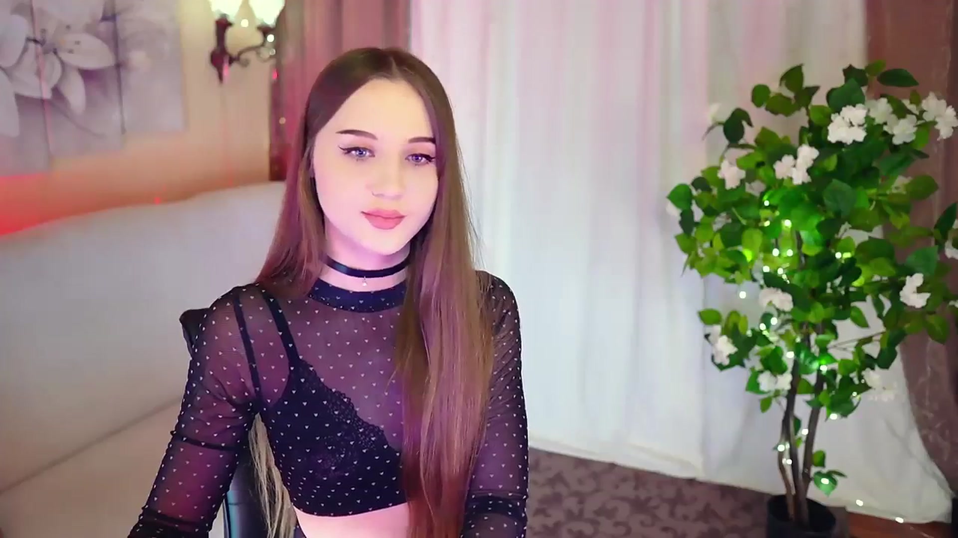 Gallery image thumbnail from Innocent_Soul's myfreecams stream on, 11/24/2023, 14:53 image 19 of 20