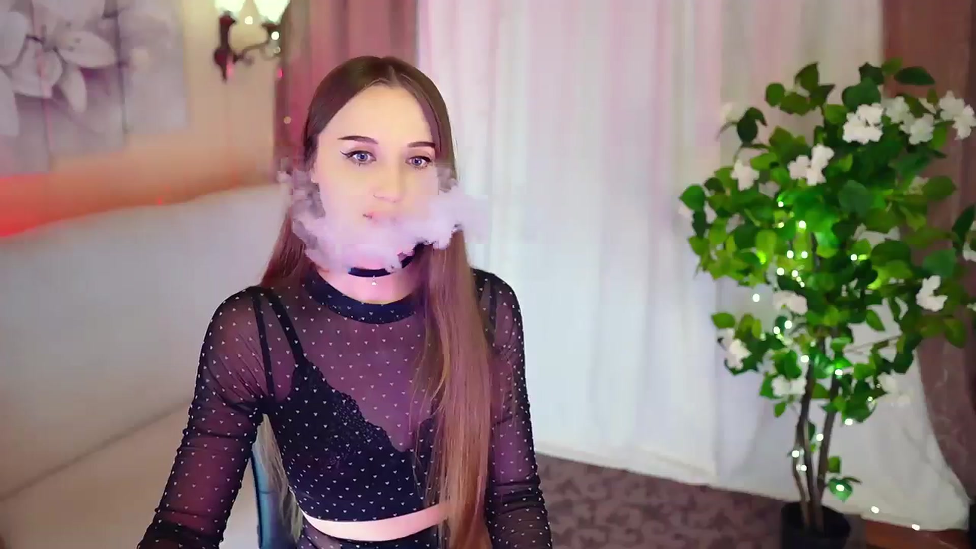 Gallery image thumbnail from Innocent_Soul's myfreecams stream on, 11/24/2023, 20:06 image 9 of 20