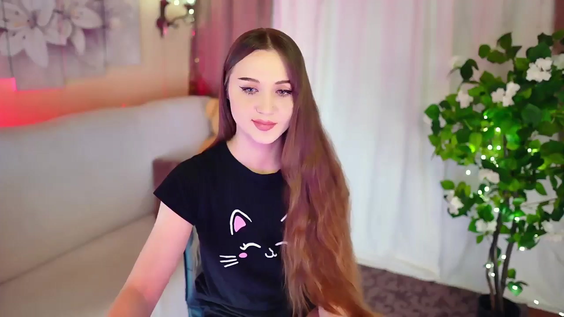 Gallery image thumbnail from Innocent_Soul's myfreecams stream on, 11/26/2023, 13:43 image 3 of 20