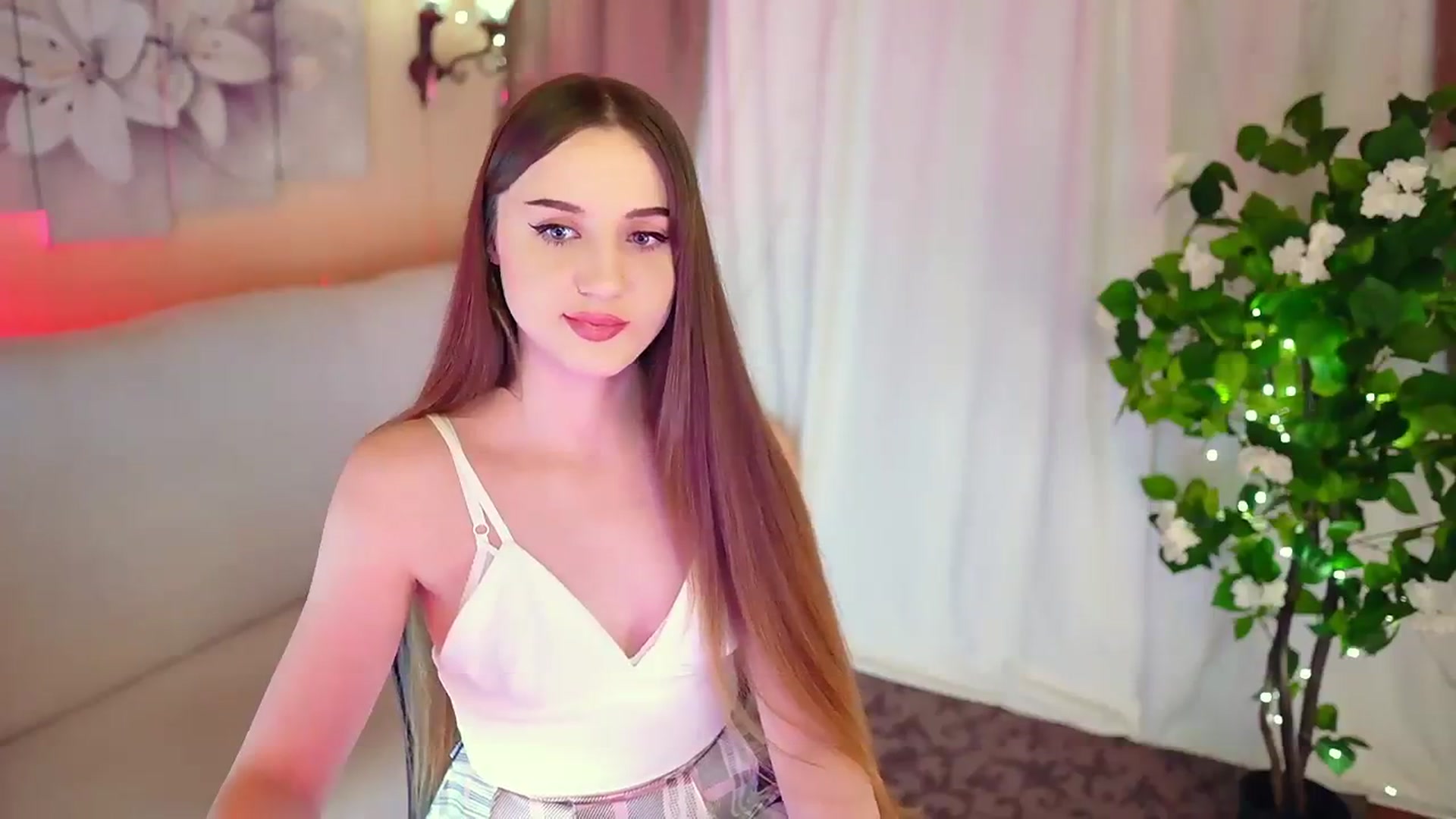 Gallery image thumbnail from Innocent_Soul's myfreecams stream on, 11/28/2023, 11:09 image 20 of 20