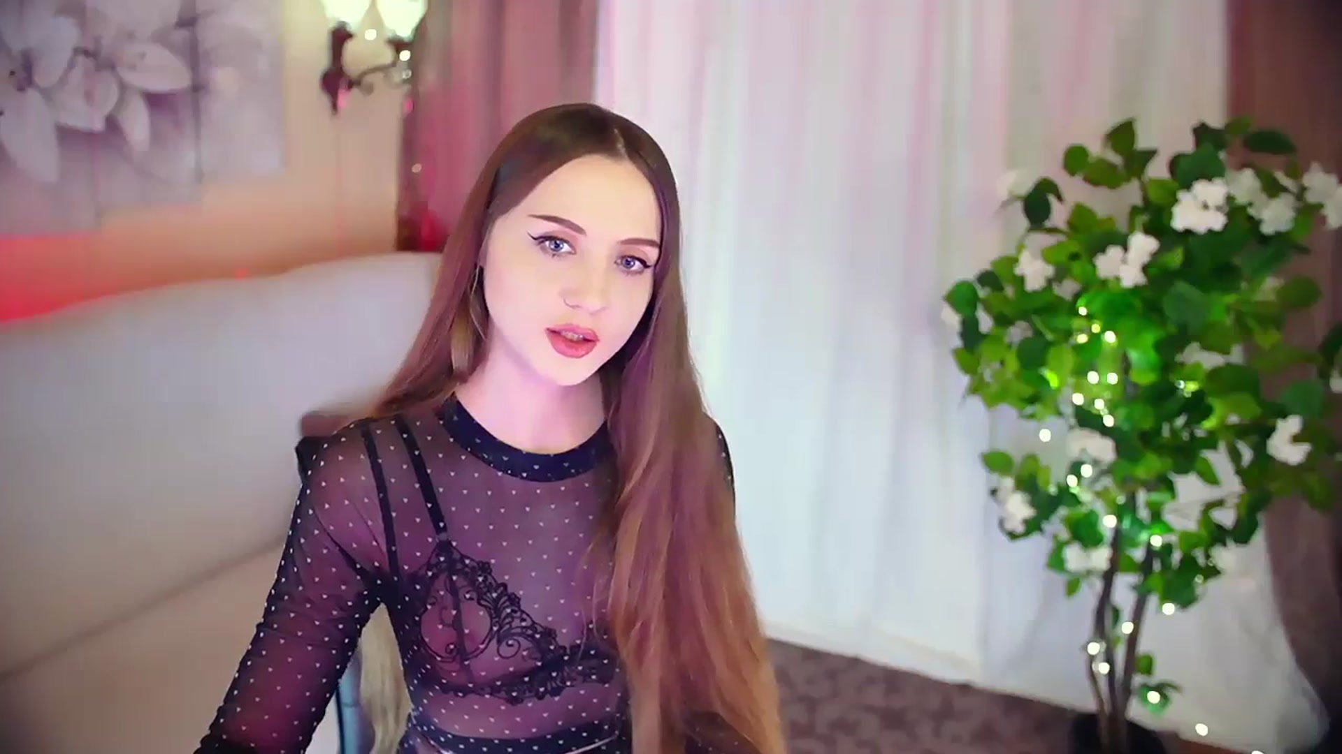 Gallery image thumbnail from Innocent_Soul's myfreecams stream on, 11/30/2023, 14:57 image 4 of 20