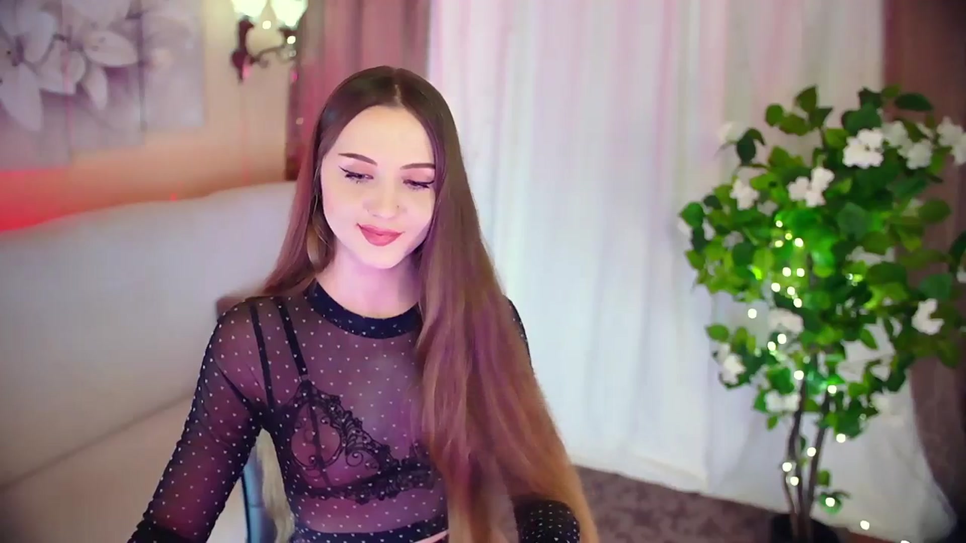 Gallery image thumbnail from Innocent_Soul's myfreecams stream on, 11/30/2023, 14:57 image 14 of 20