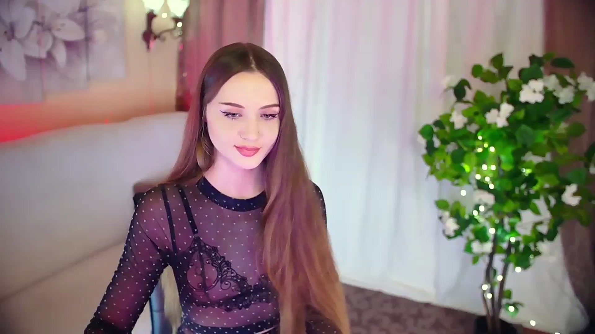 Gallery image thumbnail from Innocent_Soul's myfreecams stream on, 11/30/2023, 14:57 image 6 of 20