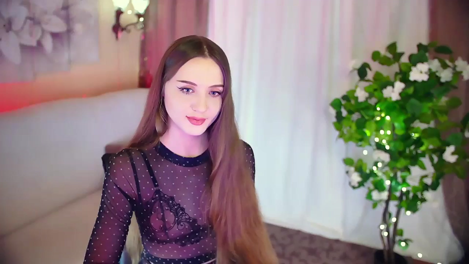Gallery image thumbnail from Innocent_Soul's myfreecams stream on, 11/30/2023, 14:57 image 18 of 20