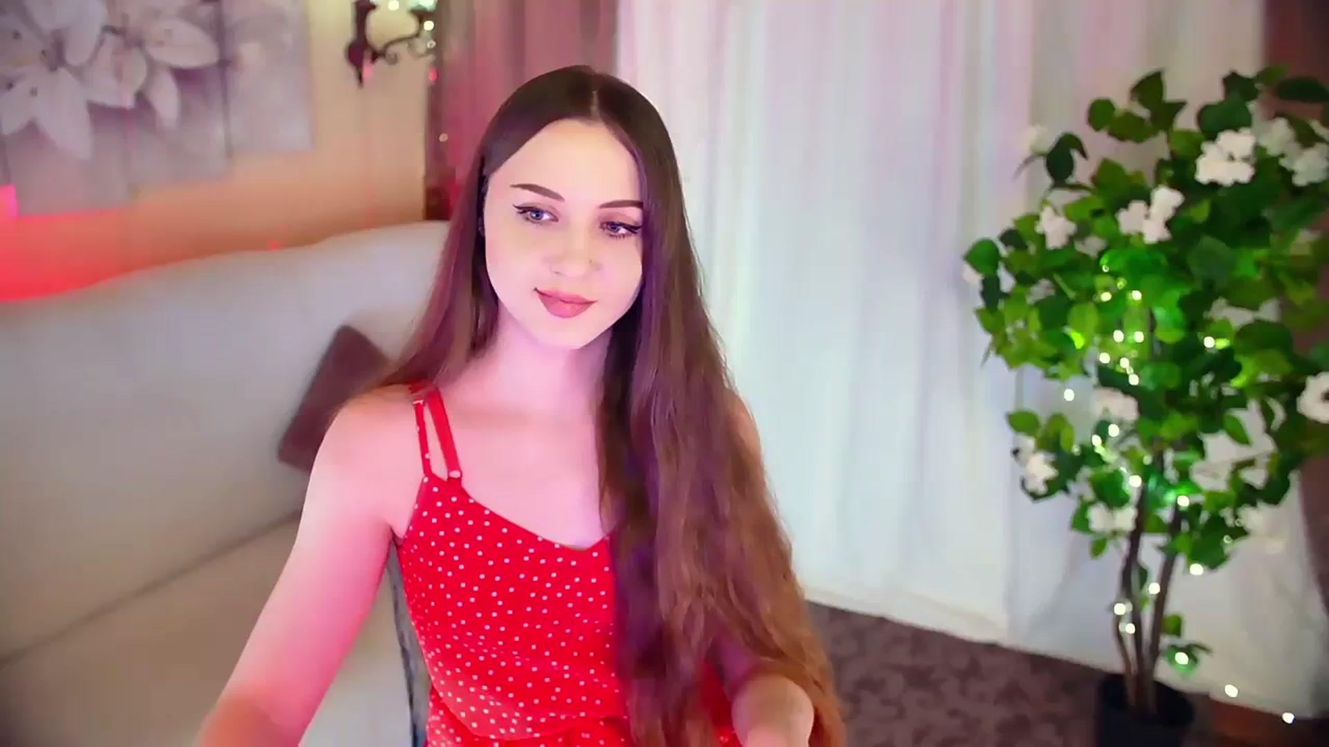 Gallery image thumbnail from Innocent_Soul's myfreecams stream on, 12/02/2023, 12:49 image 19 of 20