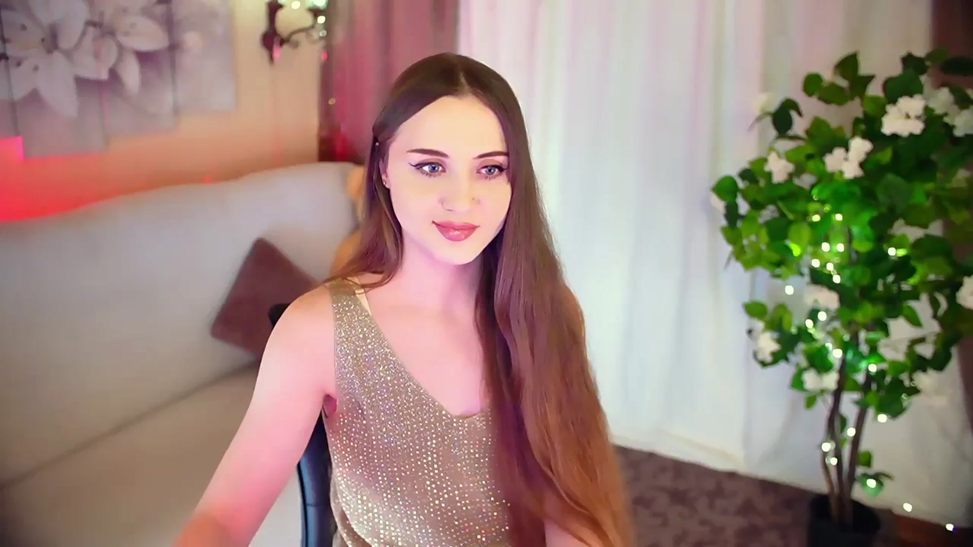 Gallery image thumbnail from Innocent_Soul's myfreecams stream on, 12/03/2023, 13:23 image 10 of 20