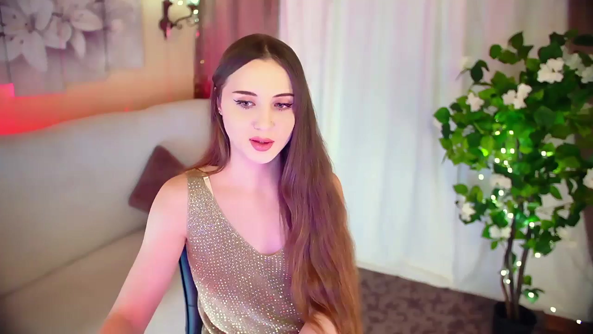 Gallery image thumbnail from Innocent_Soul's myfreecams stream on, 12/03/2023, 13:23 image 5 of 20