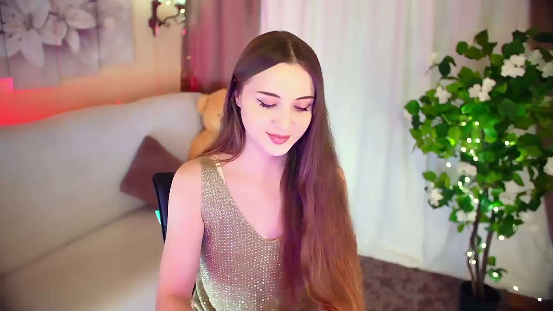 Gallery image thumbnail from Innocent_Soul's myfreecams stream on, 12/03/2023, 13:23 image 18 of 20