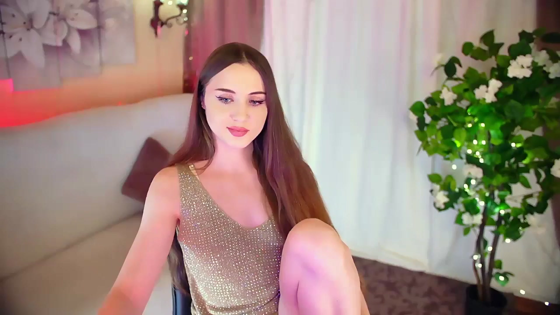 Gallery image thumbnail from Innocent_Soul's myfreecams stream on, 12/03/2023, 14:04 image 13 of 20