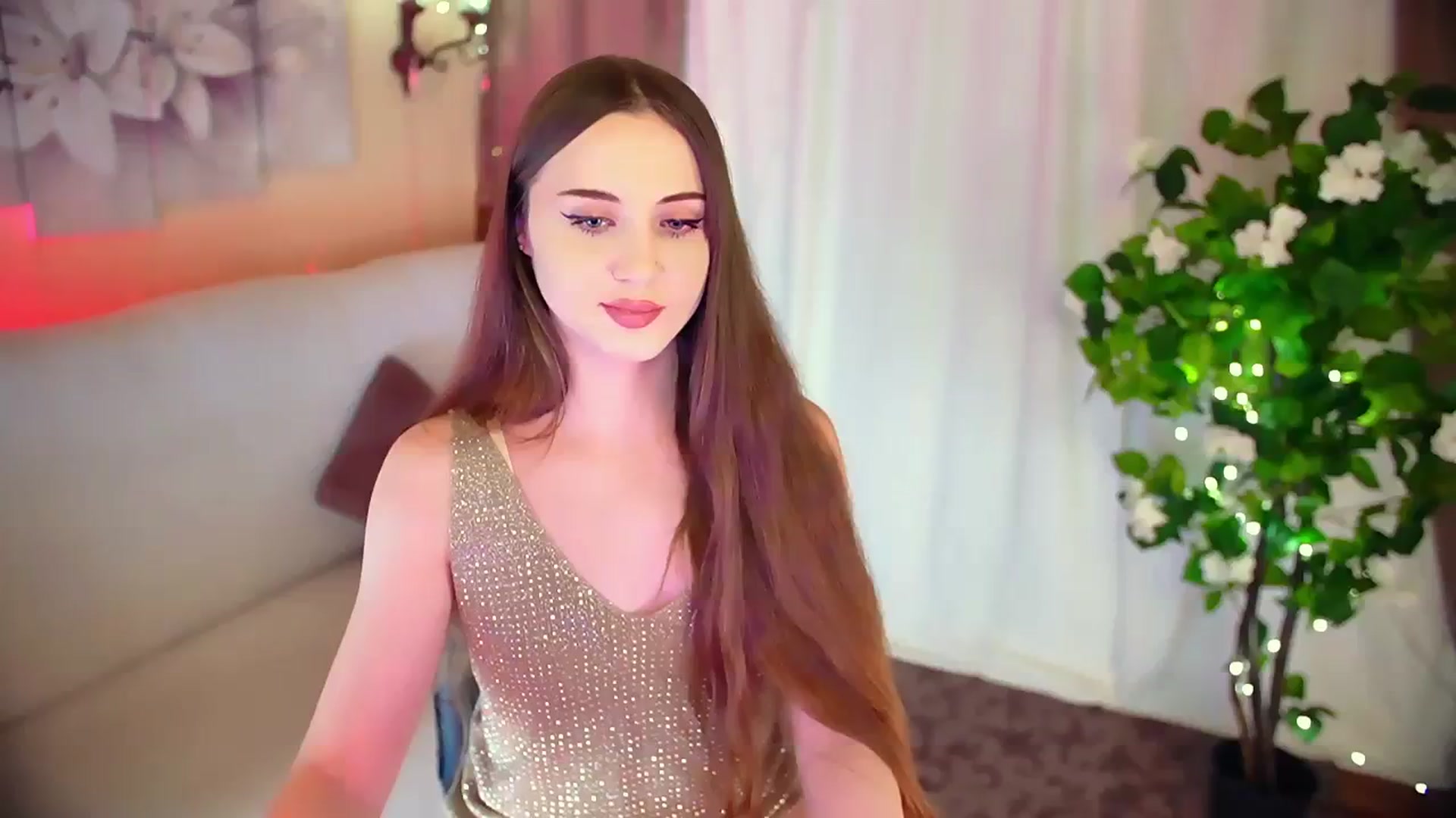 Gallery image thumbnail from Innocent_Soul's myfreecams stream on, 12/03/2023, 14:58 image 1 of 20