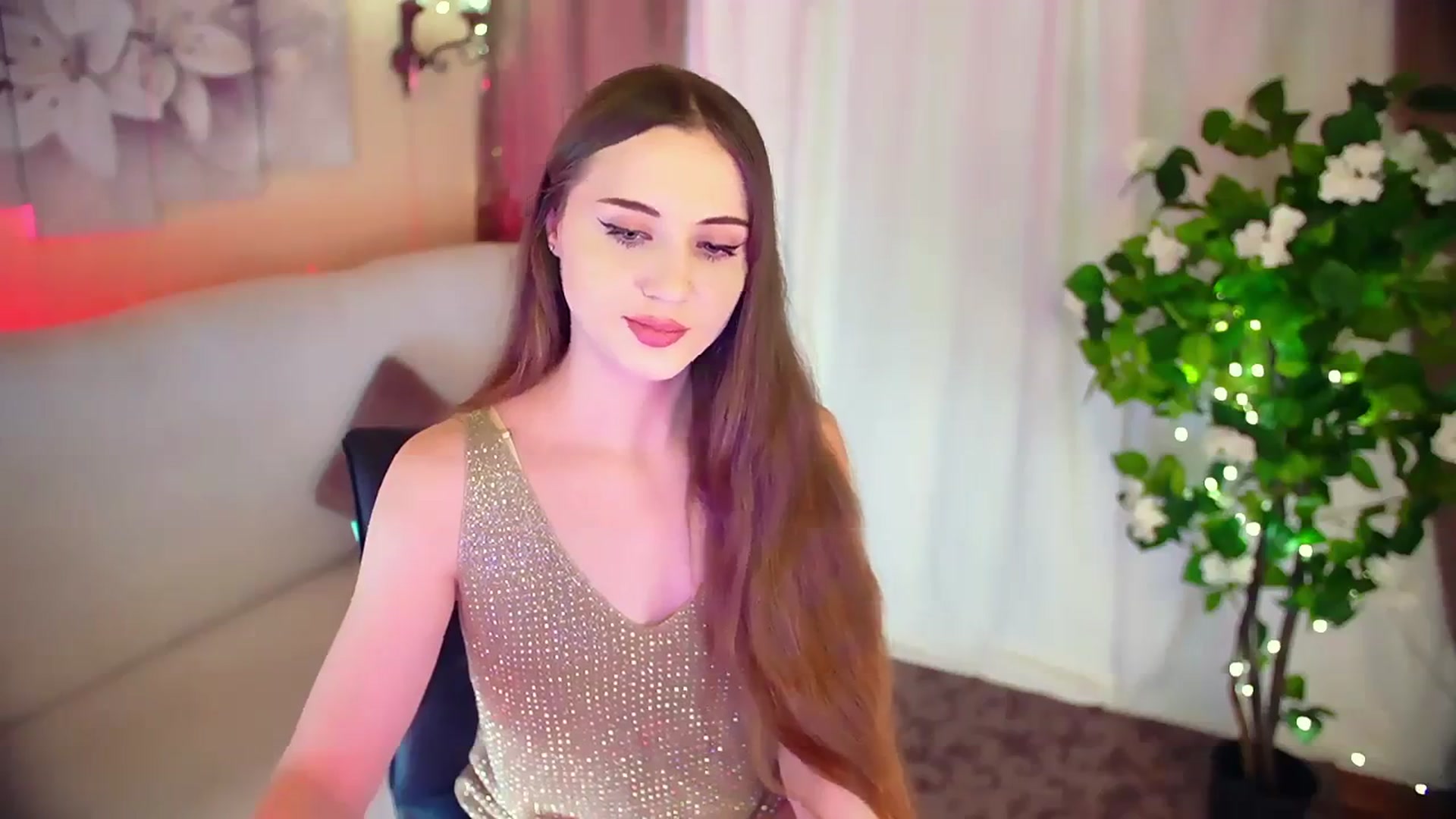 Gallery image thumbnail from Innocent_Soul's myfreecams stream on, 12/03/2023, 14:58 image 17 of 20