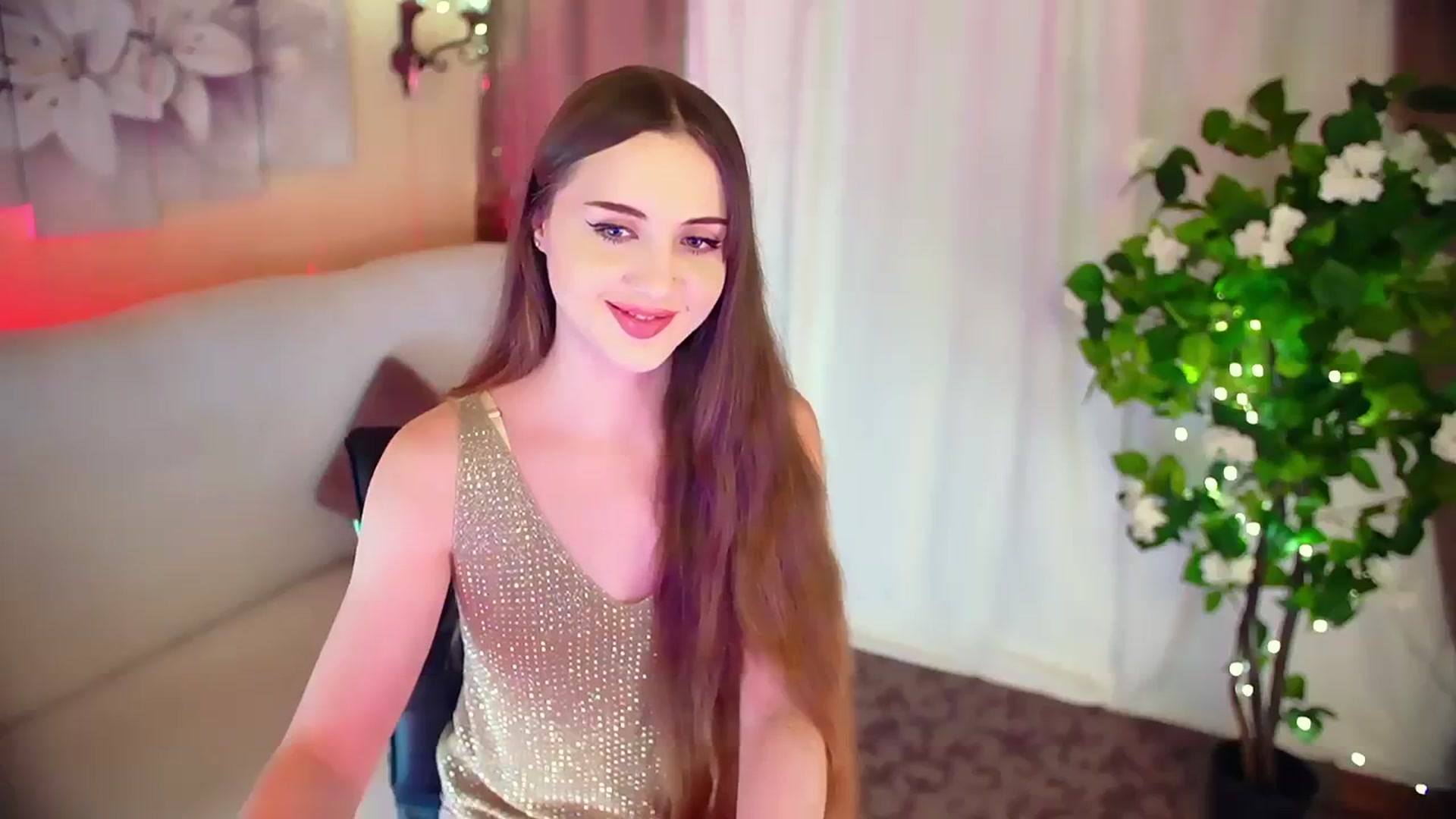 Gallery image thumbnail from Innocent_Soul's myfreecams stream on, 12/03/2023, 15:26 image 7 of 20