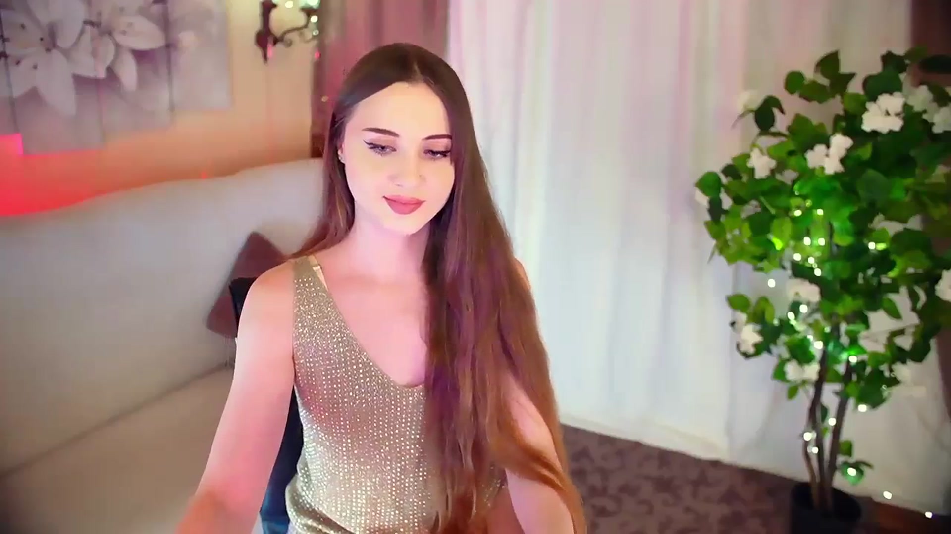 Gallery image thumbnail from Innocent_Soul's myfreecams stream on, 12/03/2023, 15:26 image 13 of 20