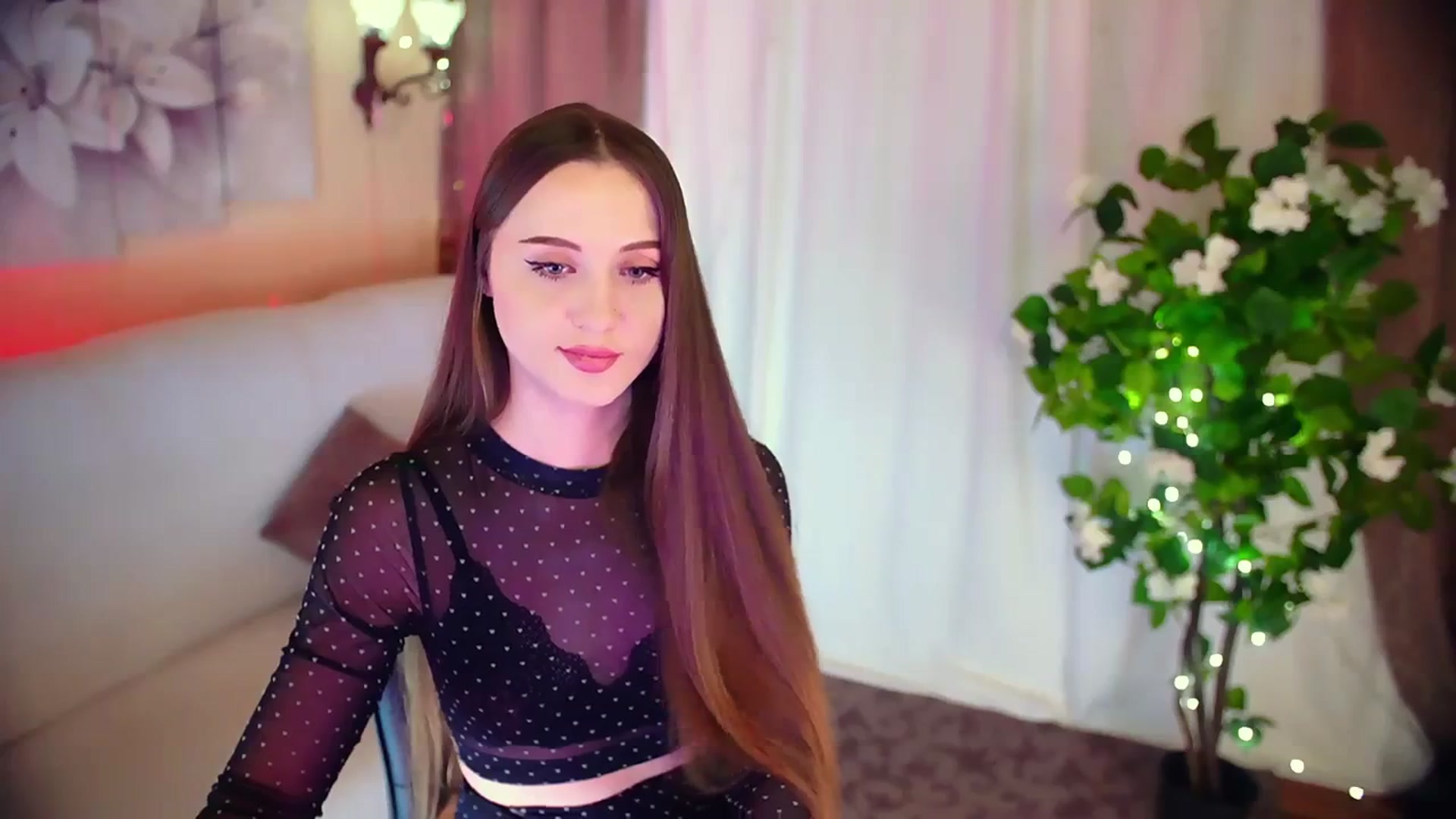 Gallery image thumbnail from Innocent_Soul's myfreecams stream on, 12/12/2023, 16:23 image 20 of 20