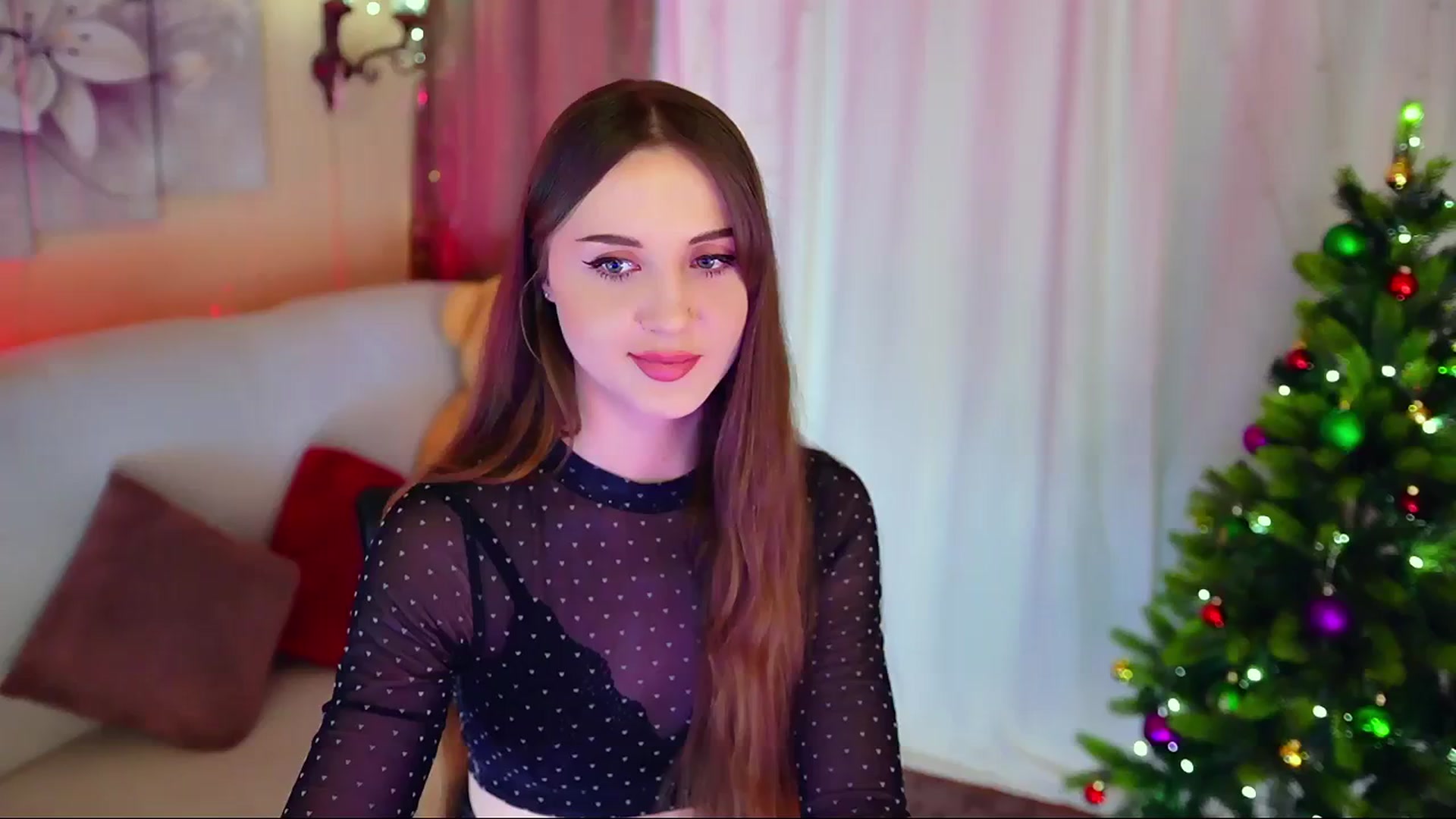 Gallery image thumbnail from Innocent_Soul's myfreecams stream on, 12/23/2023, 11:14 image 6 of 20