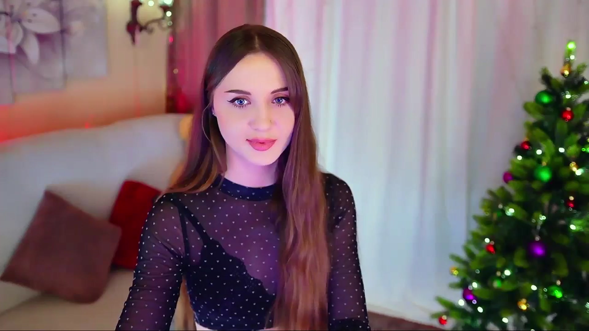 Gallery image thumbnail from Innocent_Soul's myfreecams stream on, 12/23/2023, 11:14 image 8 of 20