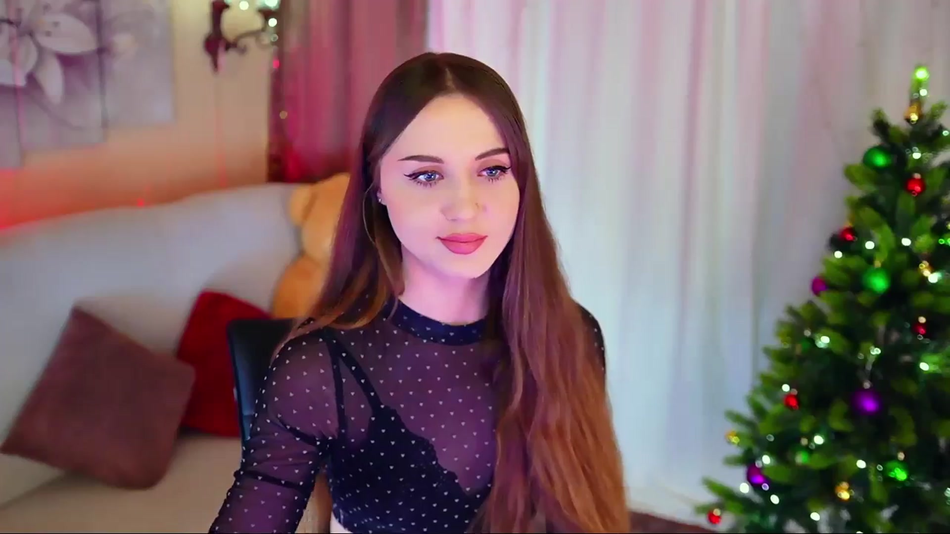 Gallery image thumbnail from Innocent_Soul's myfreecams stream on, 12/23/2023, 11:14 image 4 of 20