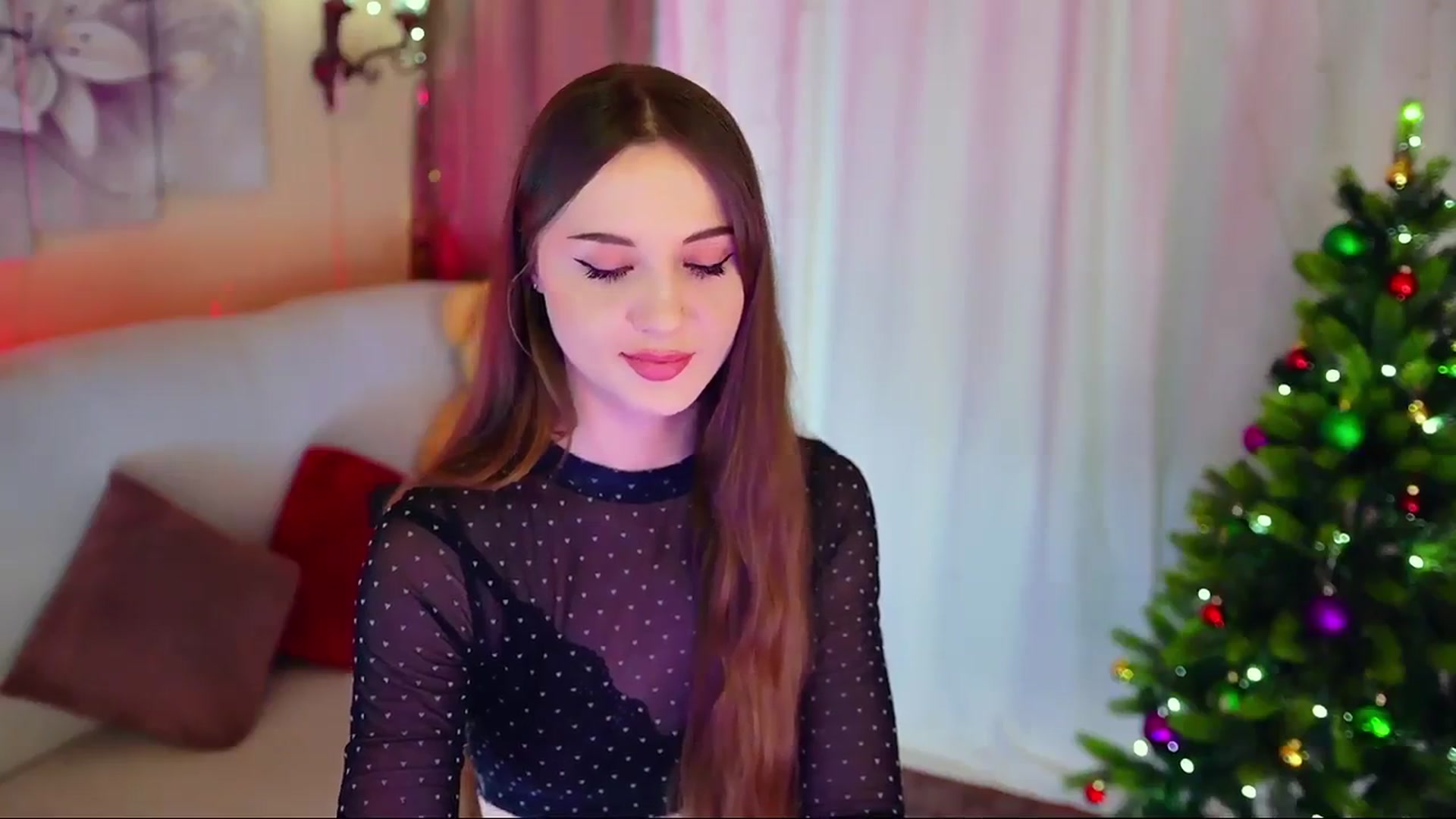 Gallery image thumbnail from Innocent_Soul's myfreecams stream on, 12/23/2023, 11:14 image 12 of 20