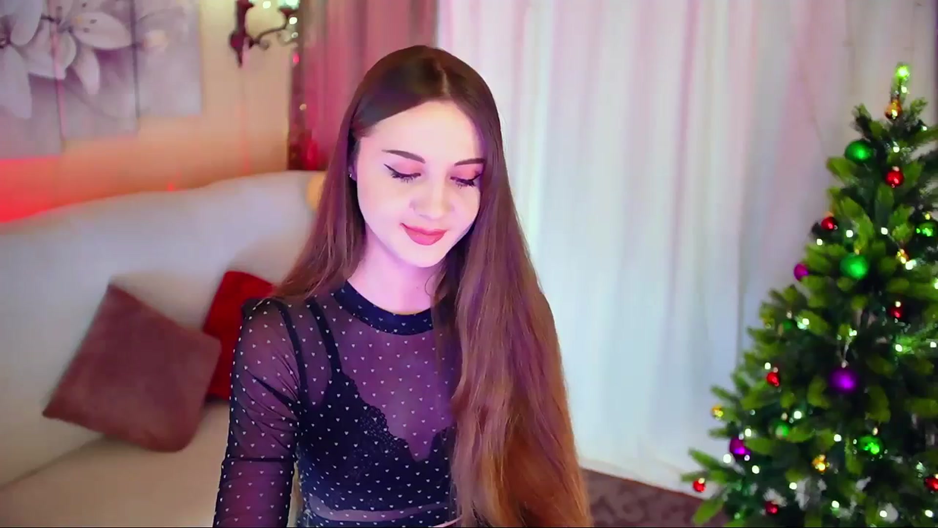 Gallery image thumbnail from Innocent_Soul's myfreecams stream on, 12/23/2023, 13:04 image 10 of 20