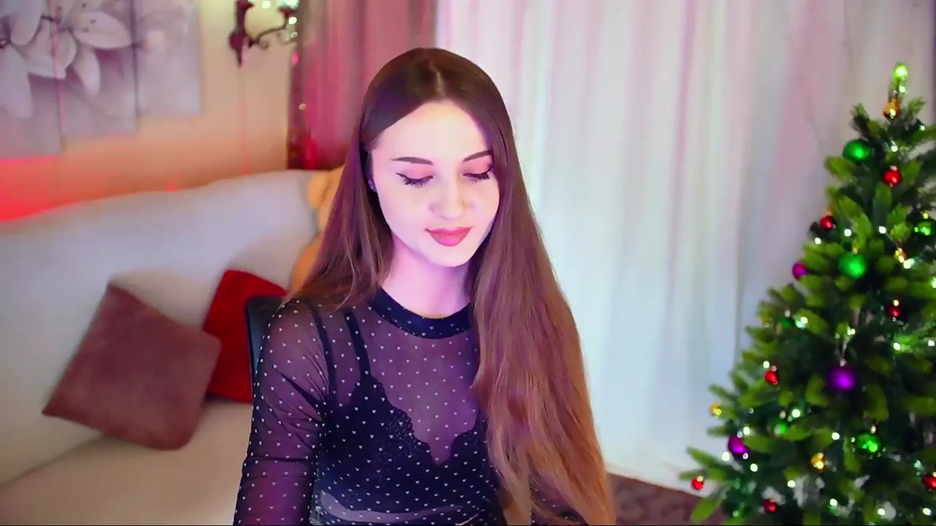 Gallery image thumbnail from Innocent_Soul's myfreecams stream on, 12/23/2023, 13:04 image 7 of 20