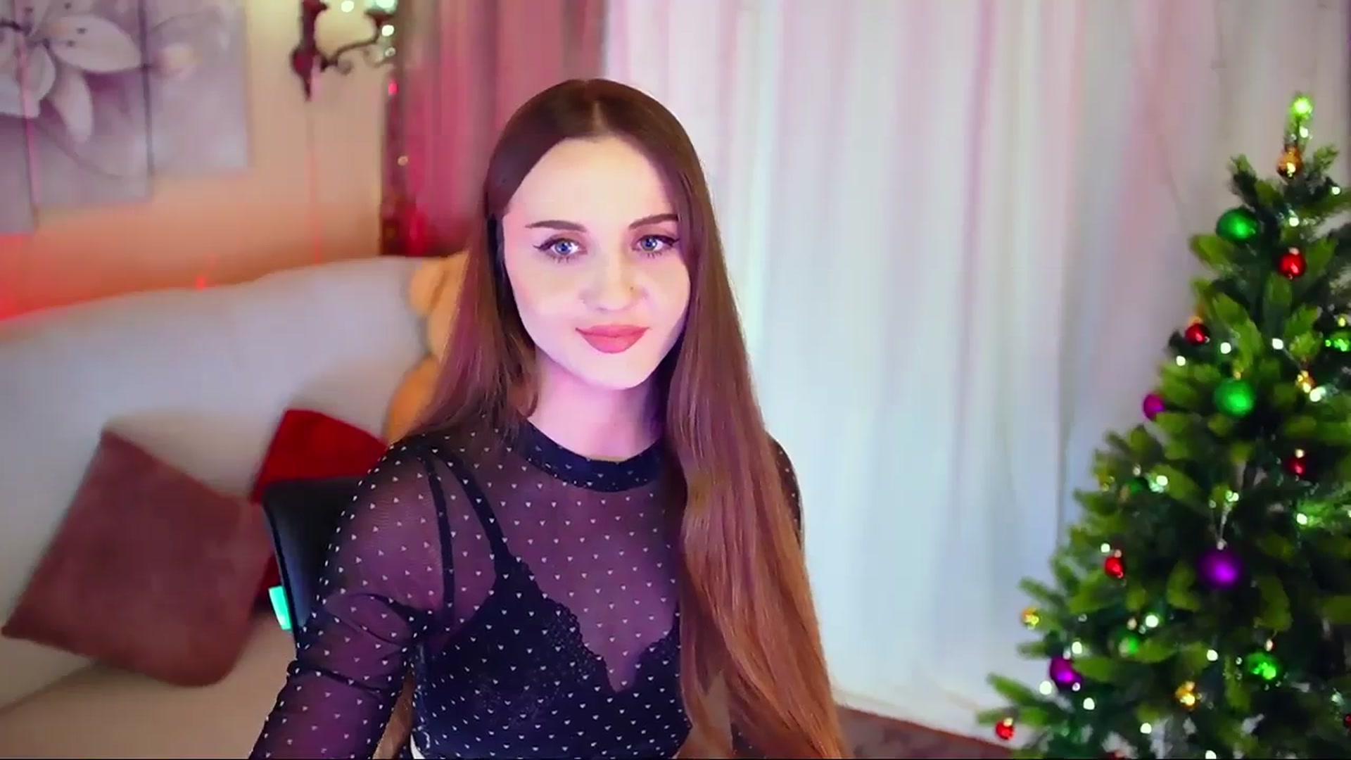 Gallery image thumbnail from Innocent_Soul's myfreecams stream on, 12/23/2023, 16:06 image 17 of 20