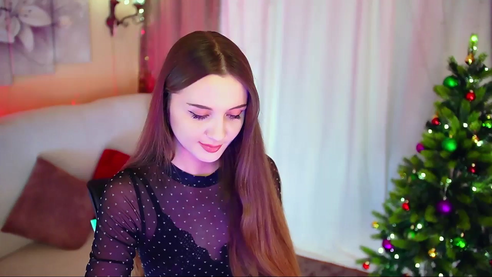 Gallery image thumbnail from Innocent_Soul's myfreecams stream on, 12/23/2023, 16:06 image 19 of 20