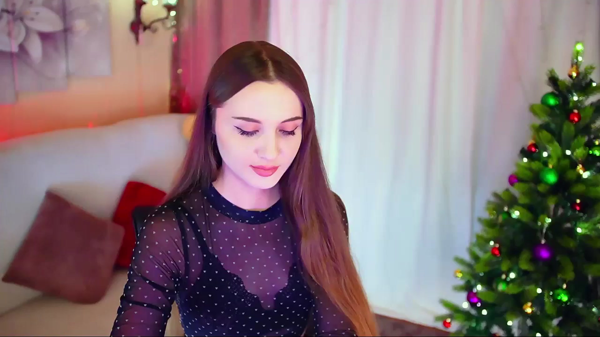Gallery image thumbnail from Innocent_Soul's myfreecams stream on, 12/23/2023, 16:06 image 2 of 20