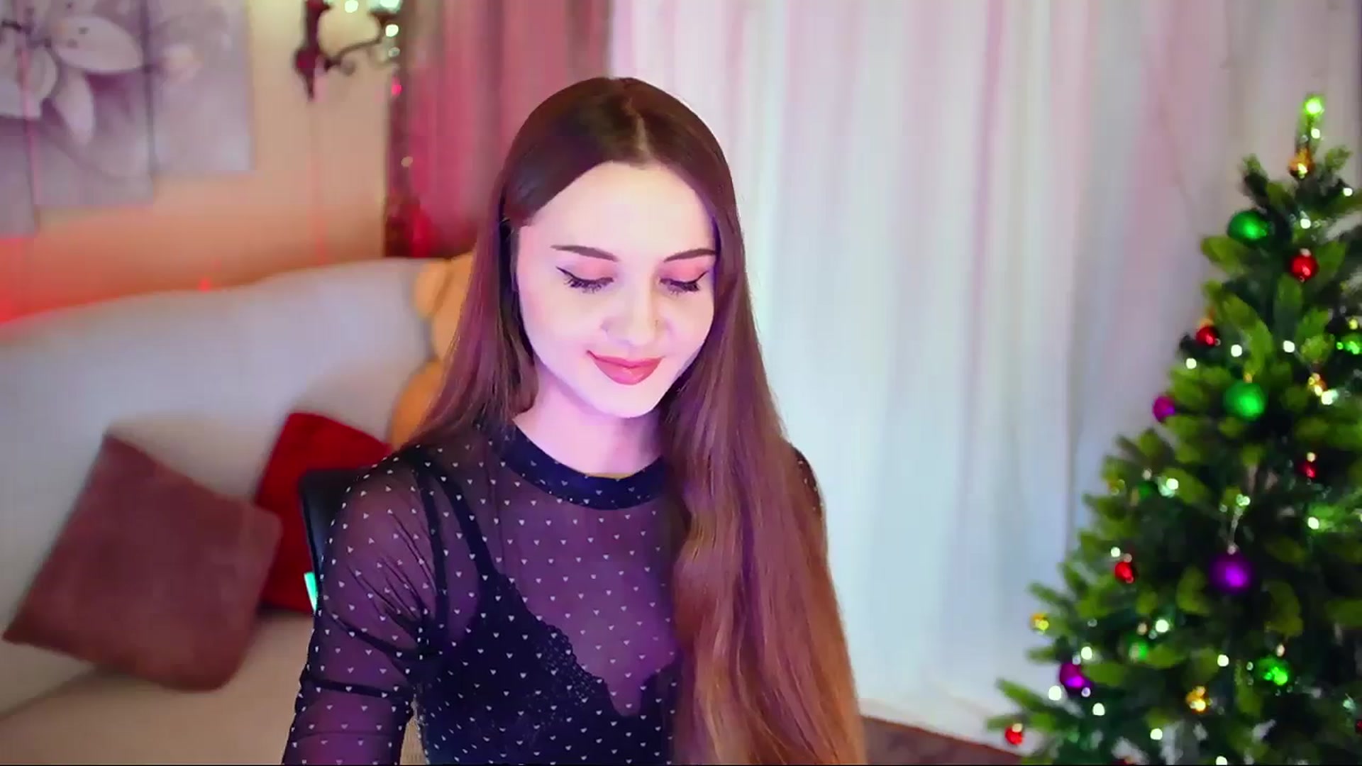 Gallery image thumbnail from Innocent_Soul's myfreecams stream on, 12/23/2023, 16:06 image 7 of 20