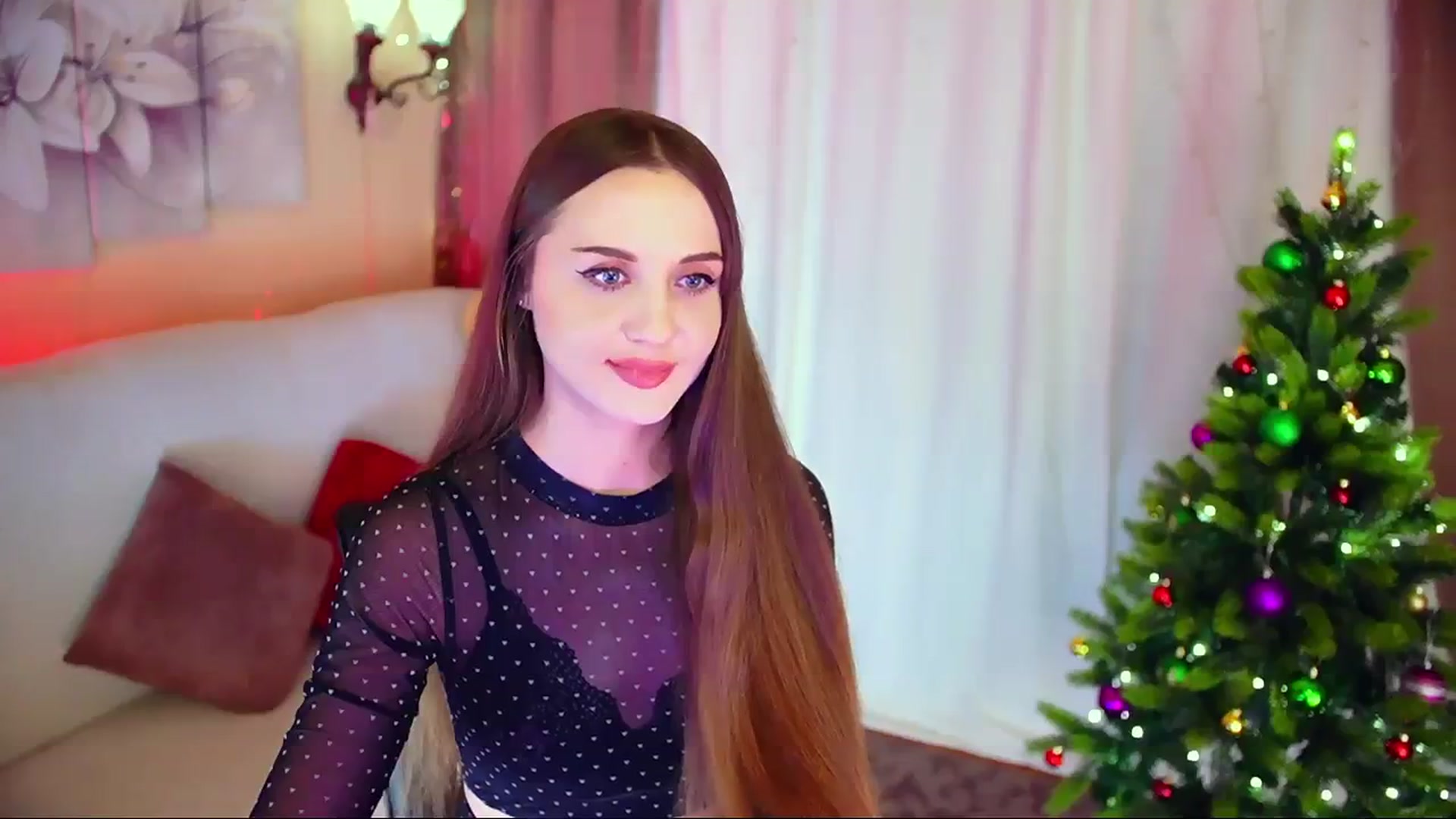 Gallery image thumbnail from Innocent_Soul's myfreecams stream on, 12/23/2023, 16:45 image 15 of 20