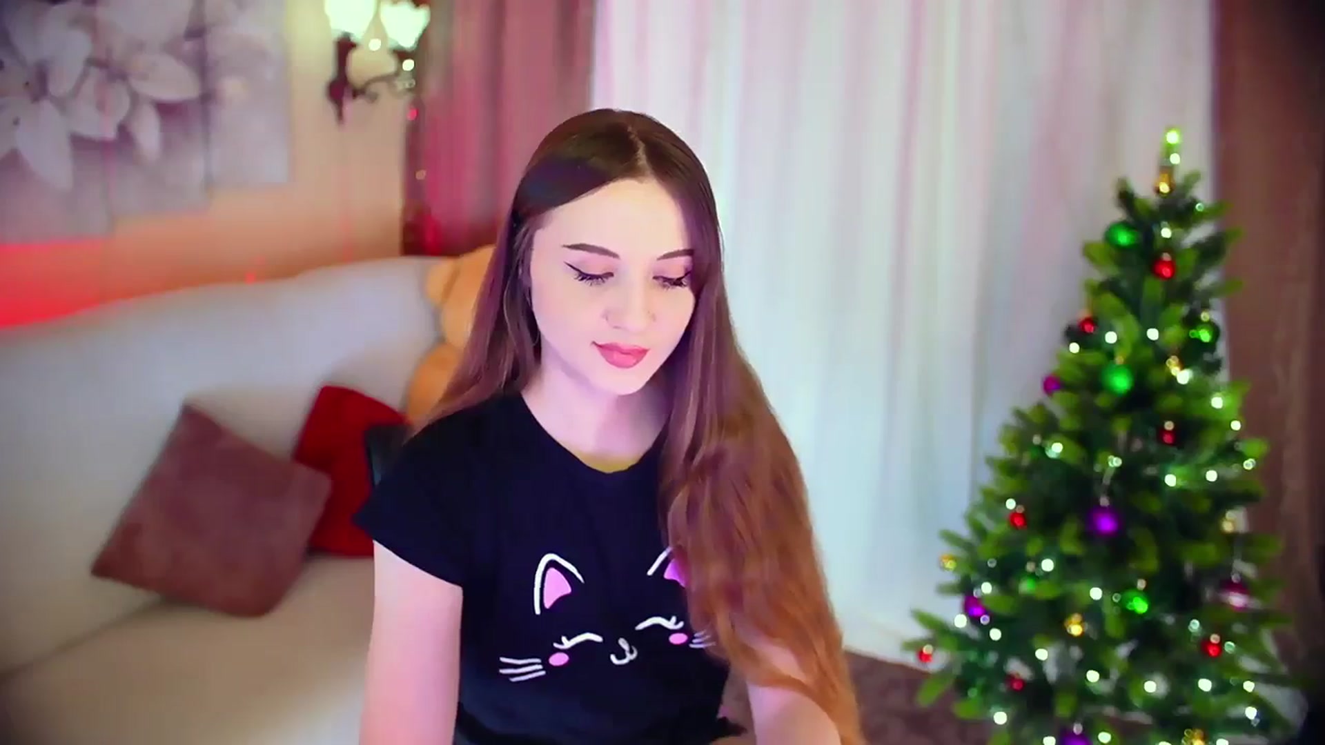 Gallery image thumbnail from Innocent_Soul's myfreecams stream on, 12/24/2023, 10:25 image 5 of 20