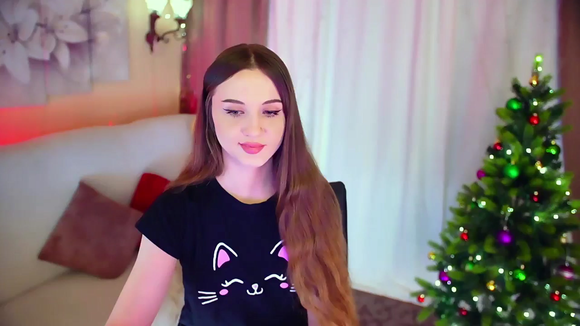 Gallery image thumbnail from Innocent_Soul's myfreecams stream on, 12/24/2023, 10:48 image 9 of 20